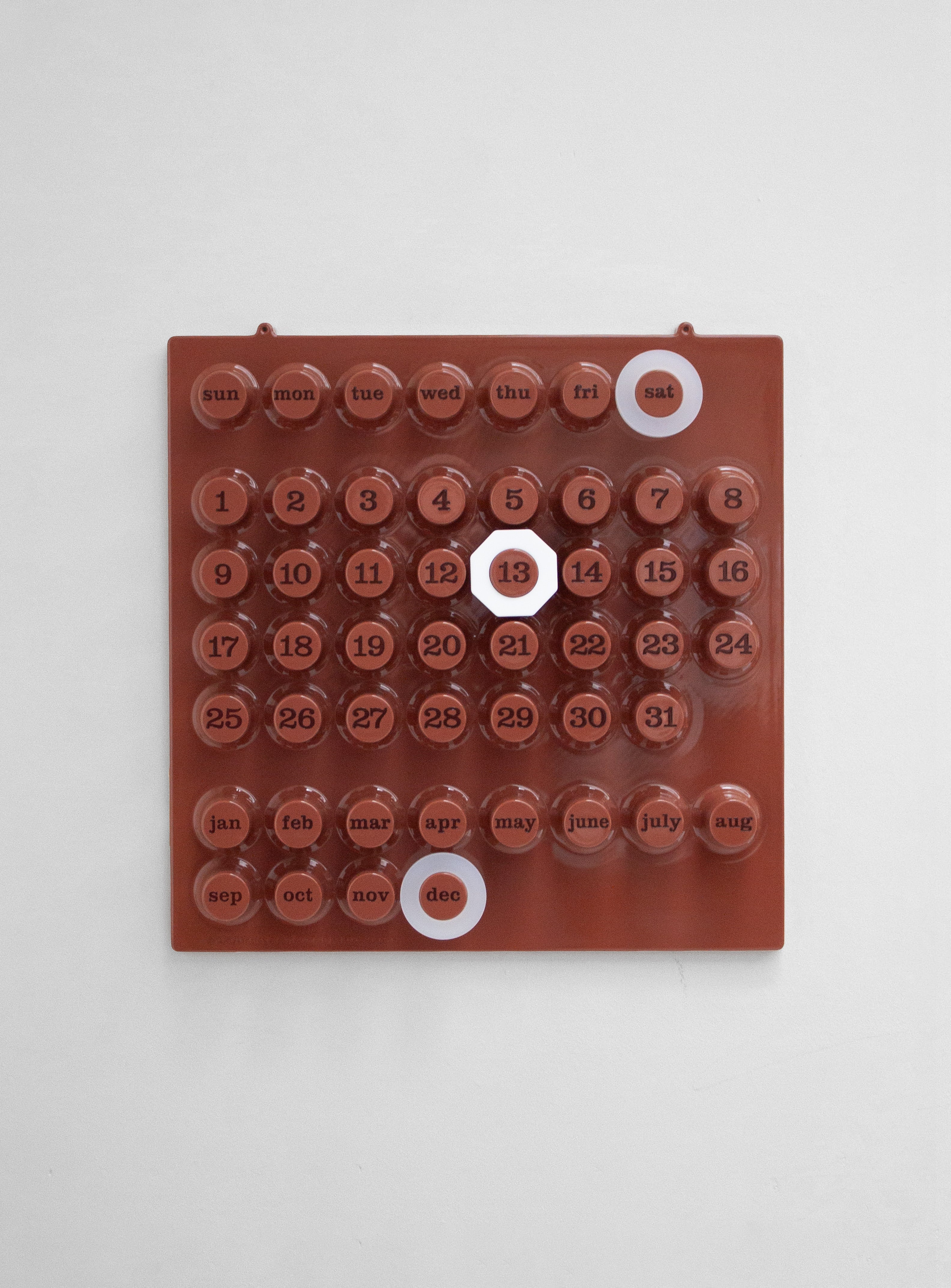 Ring-A-Date Perpetual Calendar by Giorgio Della Beffa (Café Mousse