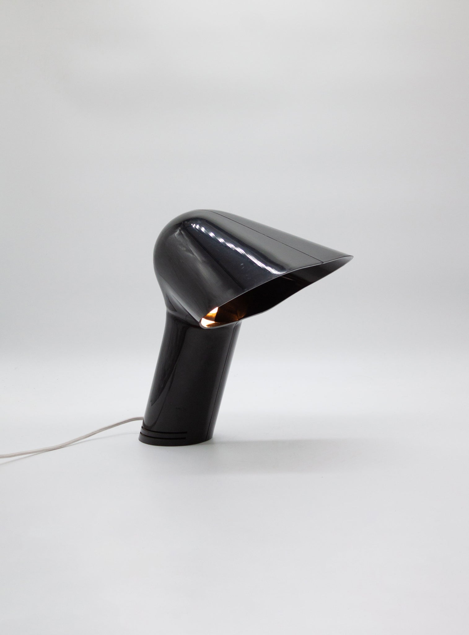 Guzzini Sorella Desk Lamp by Harvey Guzzini (Black)