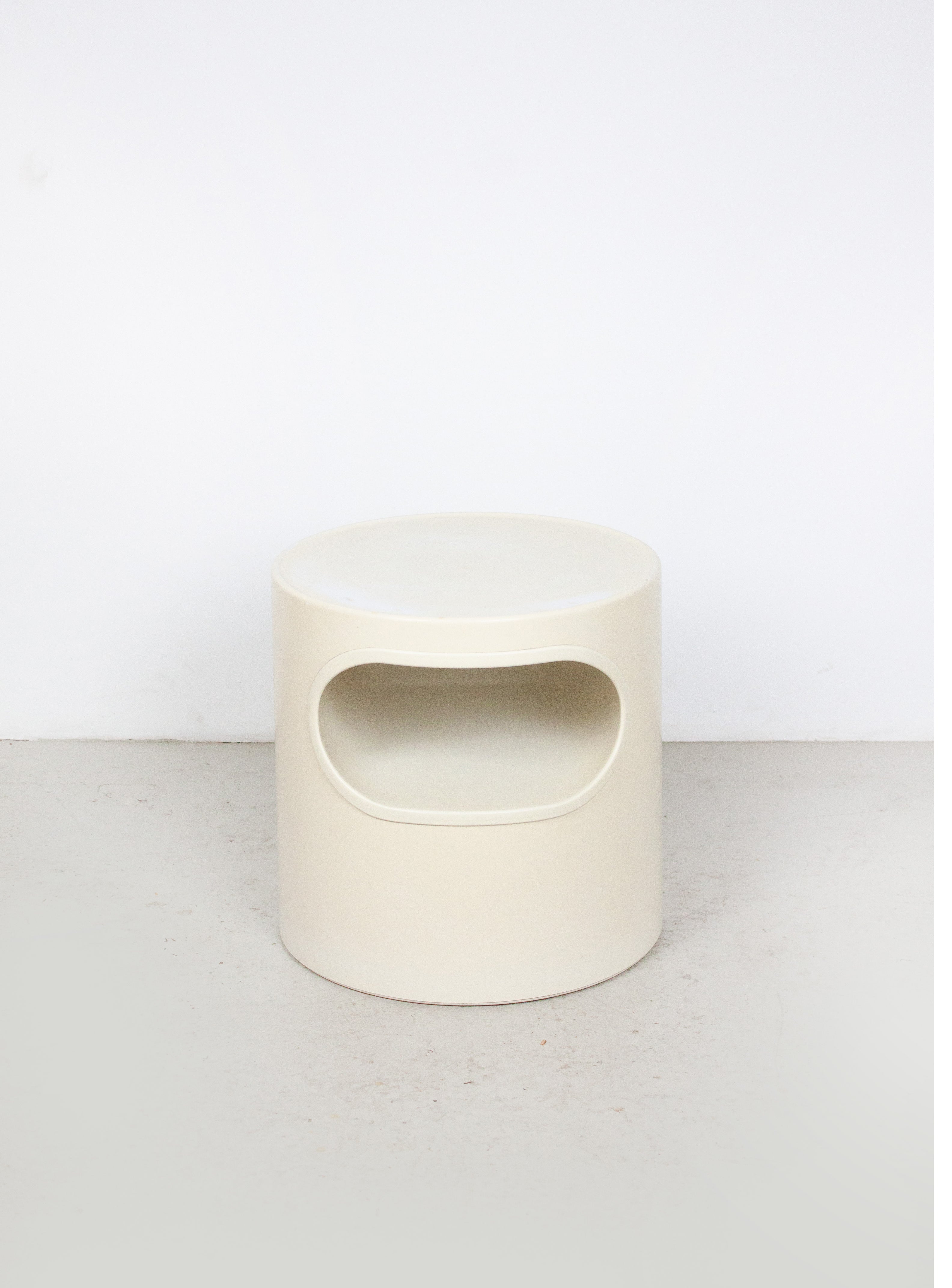 Artemide Giano-Giano-Vano by Emma Gismondi Schweinberger (White