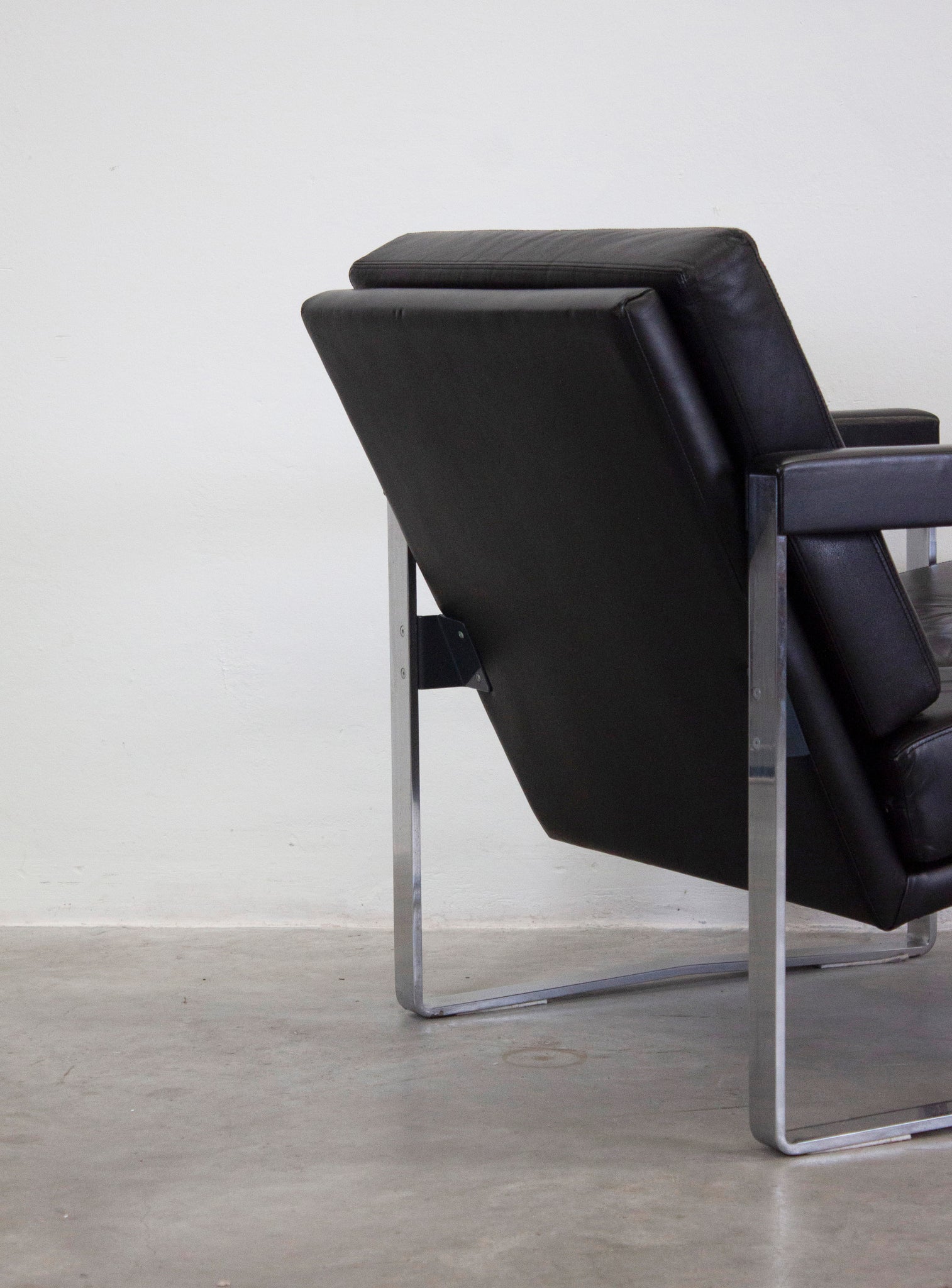 AP Originals AP72 Easy Chair by Hein Salomonson (Black)