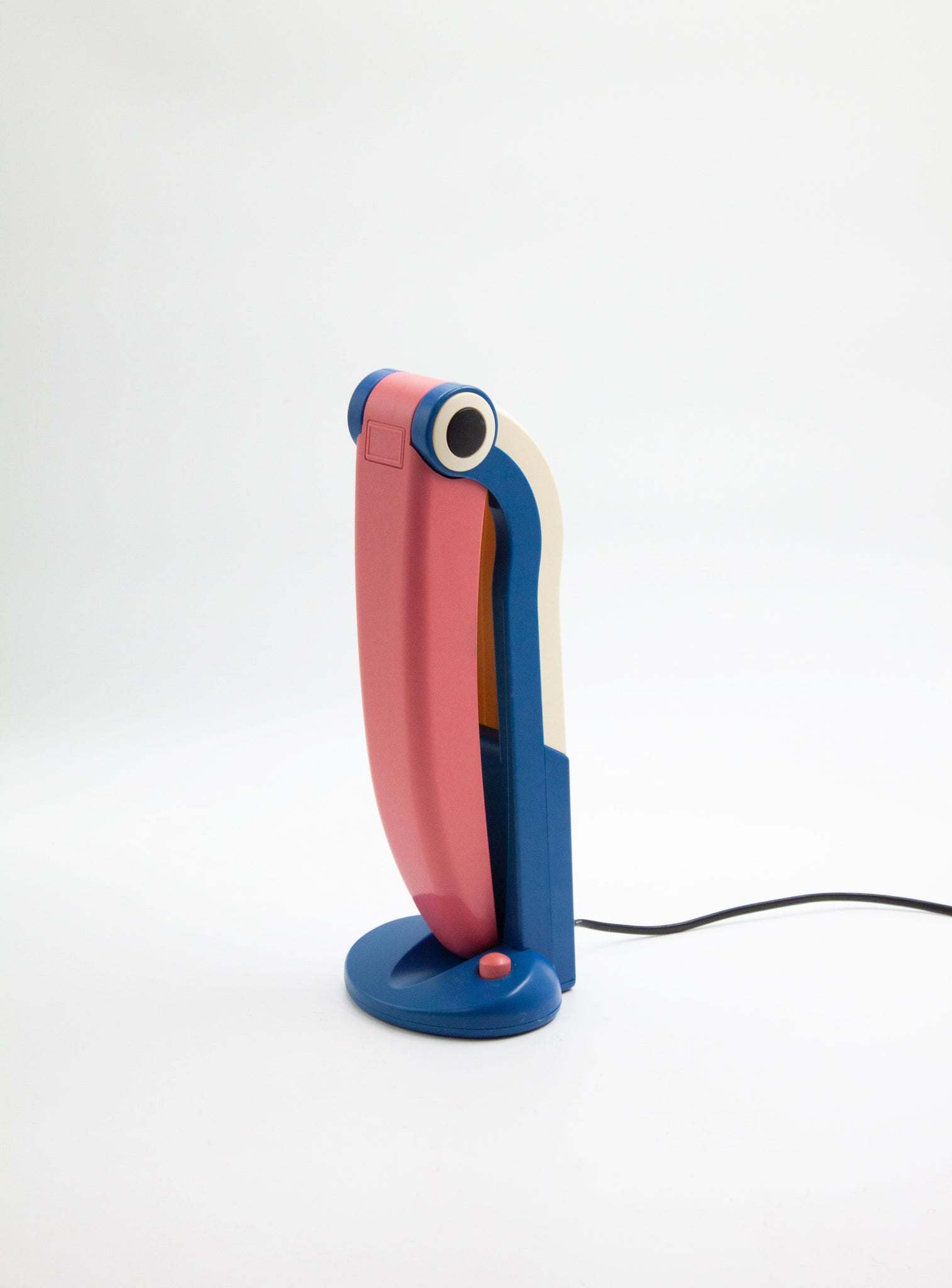 Perenz Toucan Desk Lamp by H.T. Huang (Blue/Red)