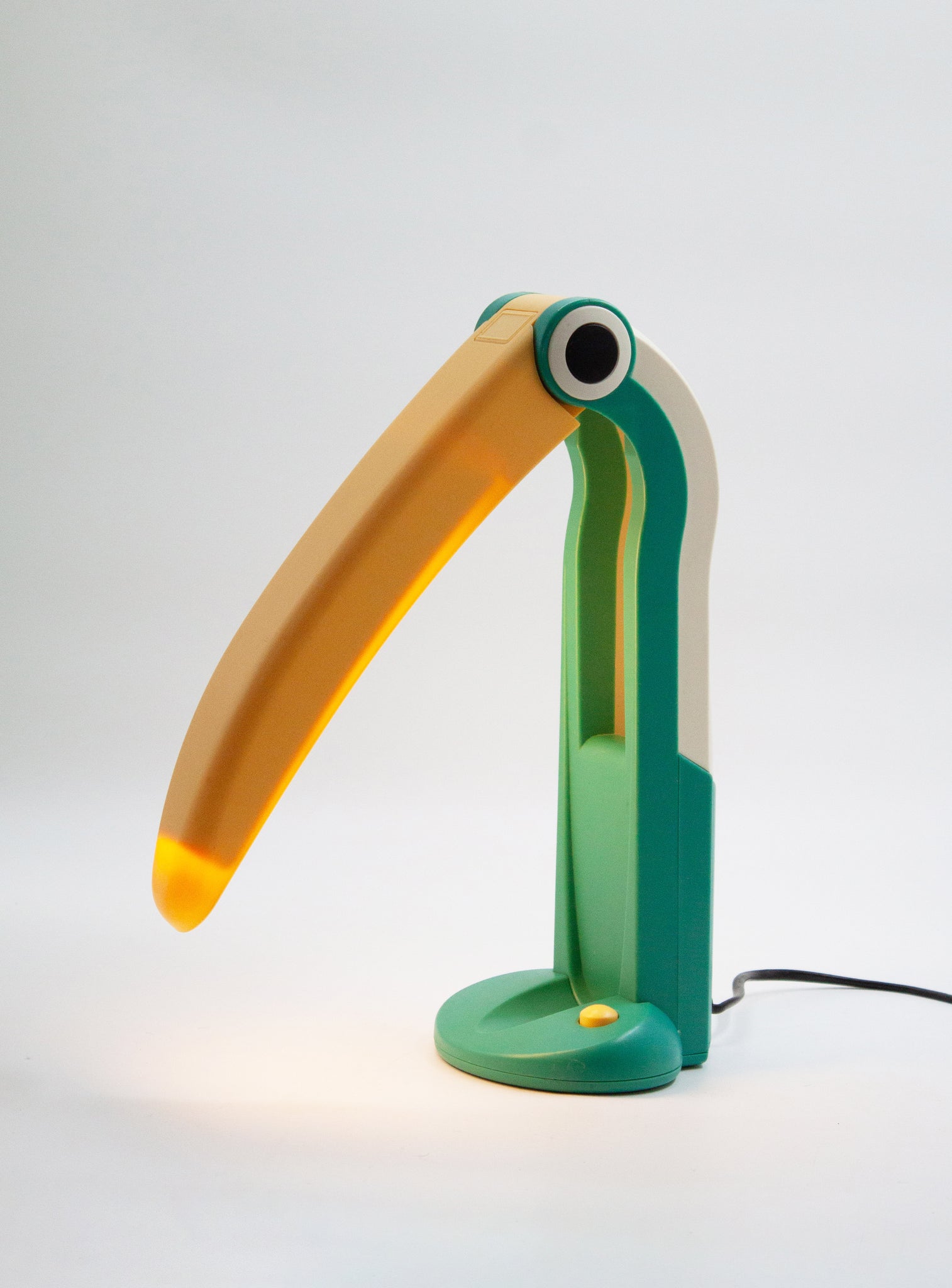 Perenz Toucan Desk Lamp by H.T. Huang (Green/Yellow)