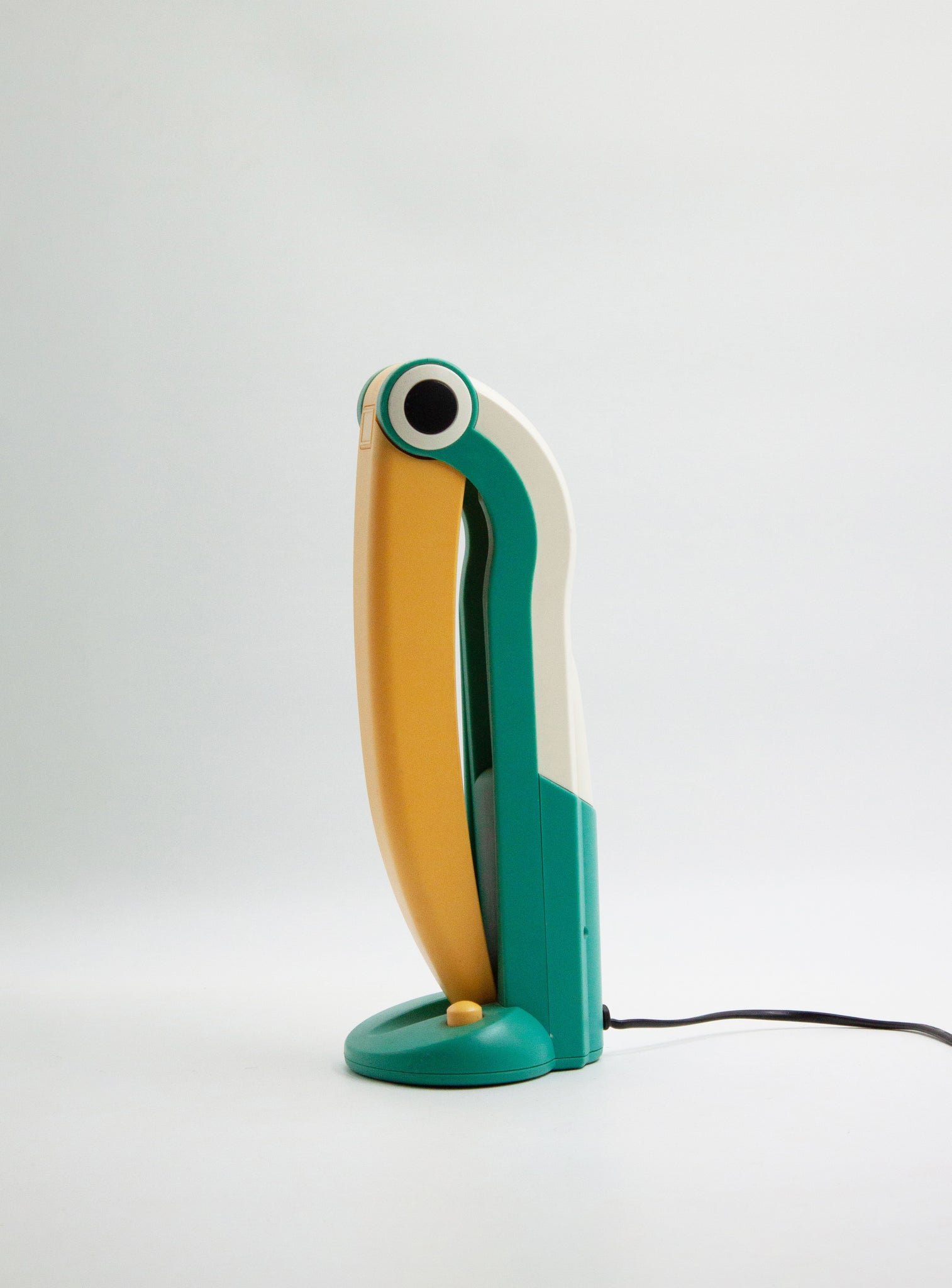 Perenz Toucan Desk Lamp by H.T. Huang (Green/Yellow)