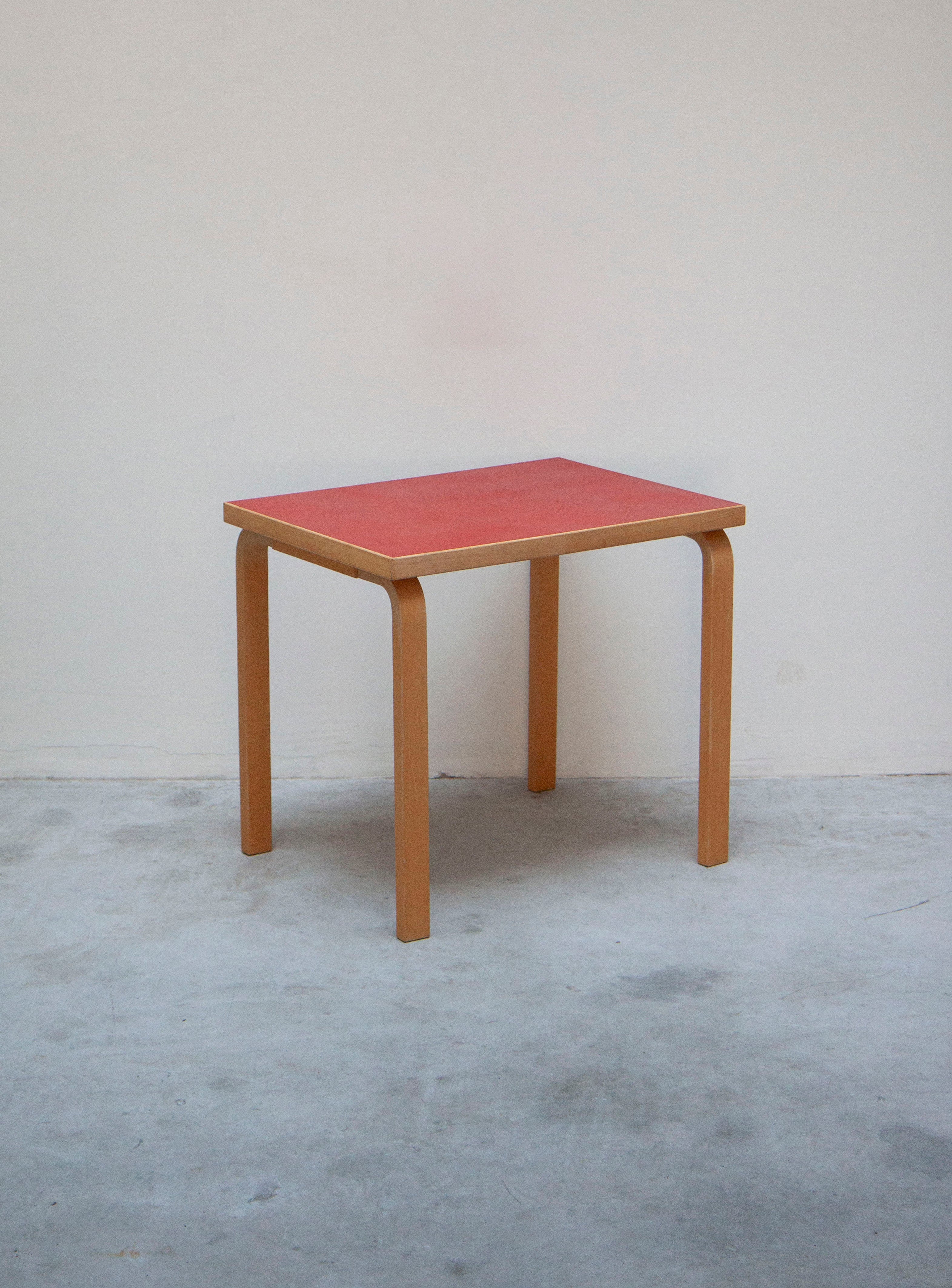 Artek Desk or Dining Table by Alvar Aalto (Red) – JUKI AMSTERDAM