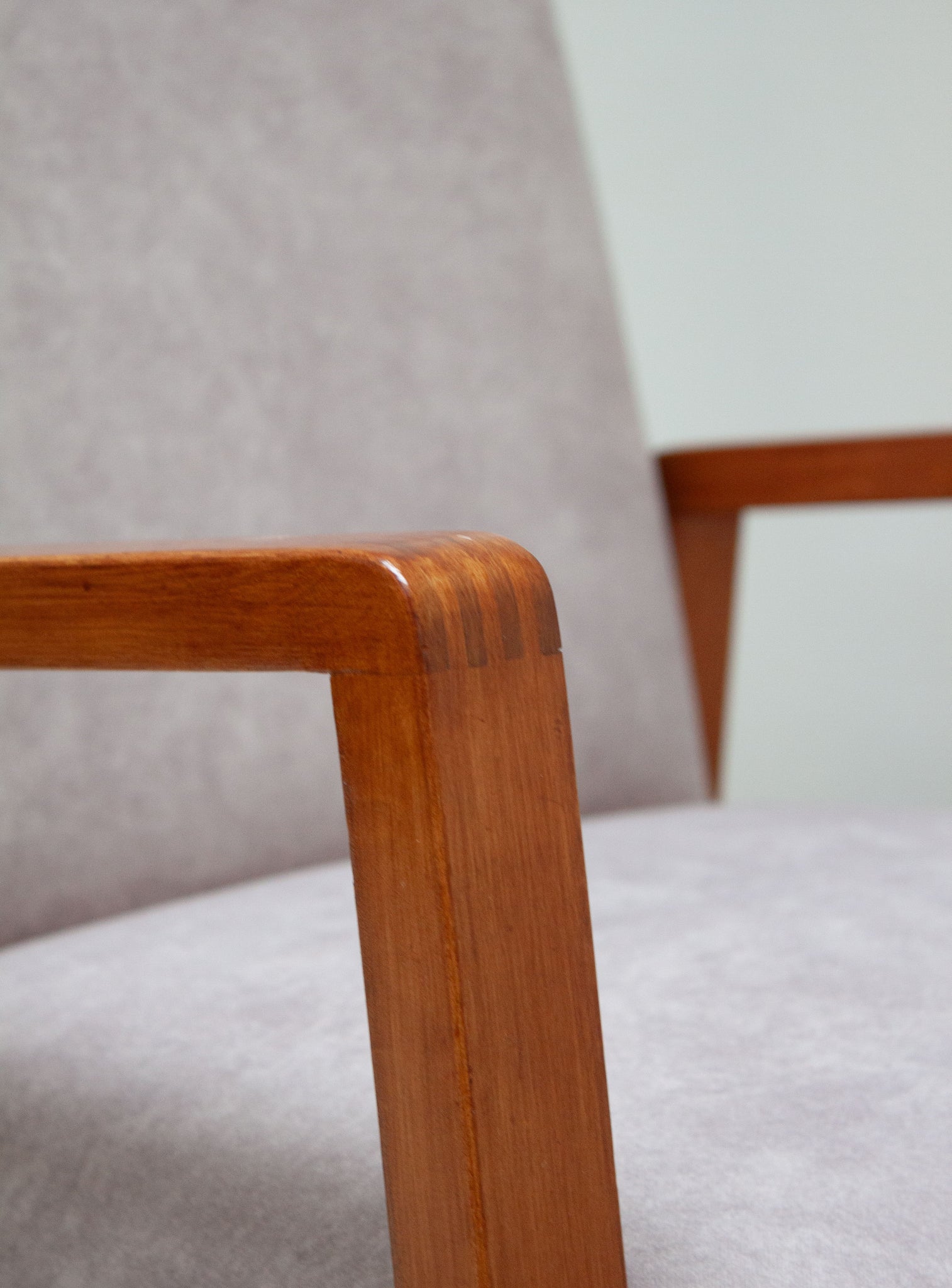 Artek 403 Hallway Chair by Alvar Aalto (Grey)