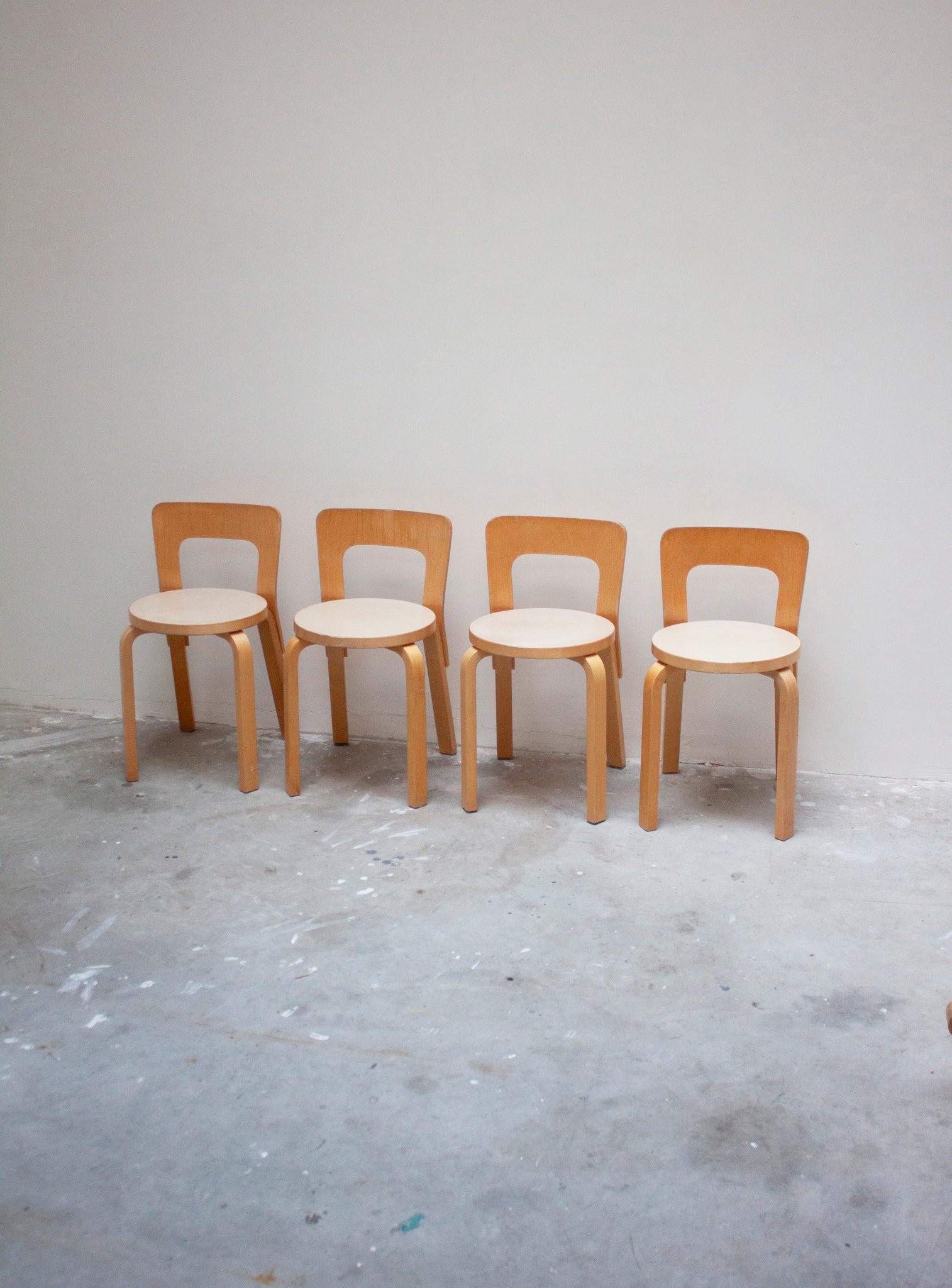 Artek Model 65 Chair by Alvar Aalto (Beige)