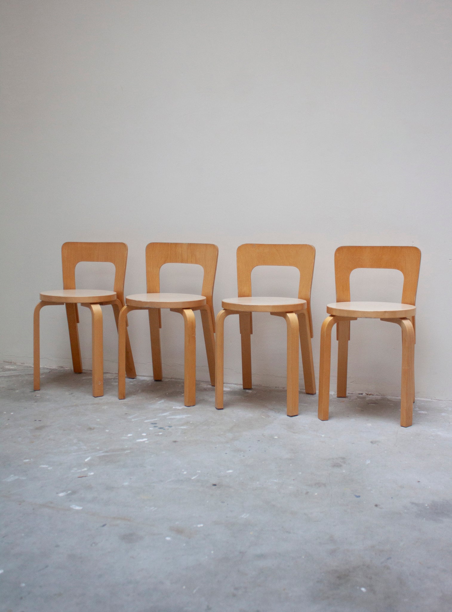 Artek Model 65 Chair by Alvar Aalto (Beige)