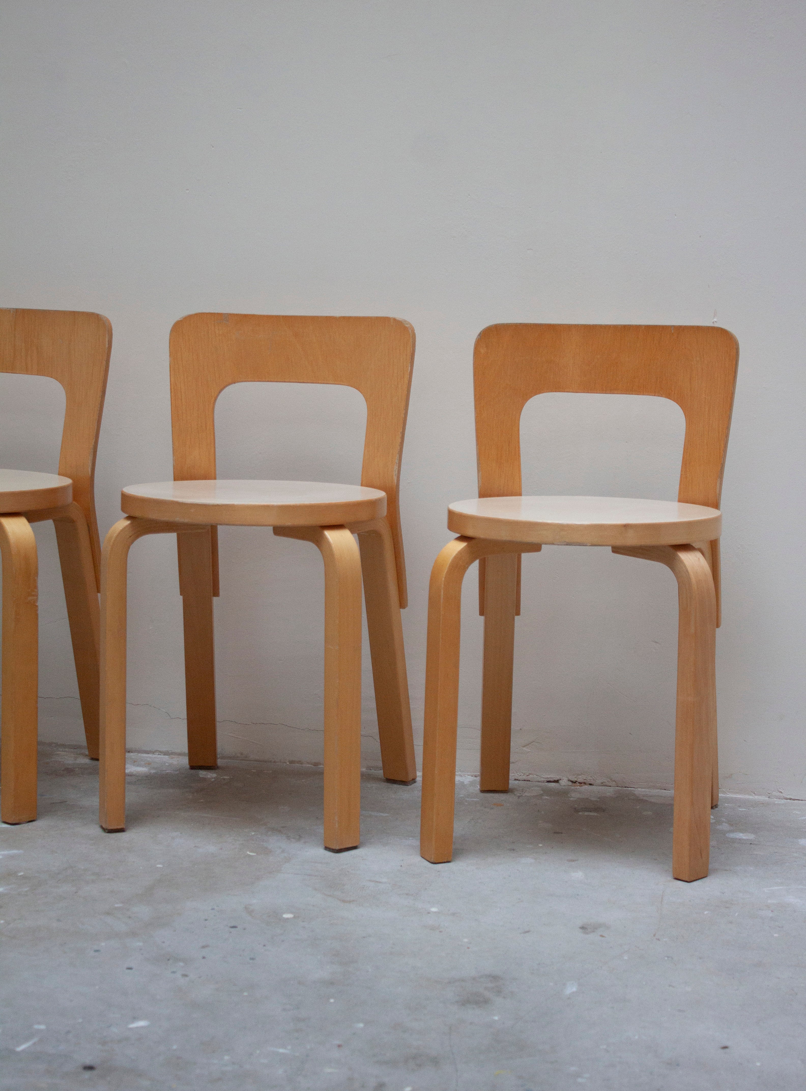 Artek Model 65 Chair by Alvar Aalto (Beige) – JUKI AMSTERDAM