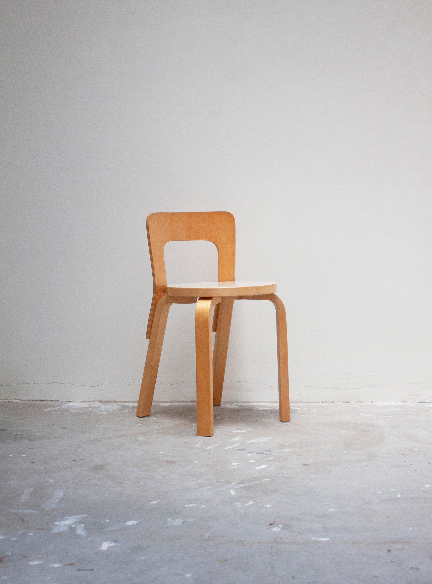 Artek Model 65 Chair by Alvar Aalto (Beige)