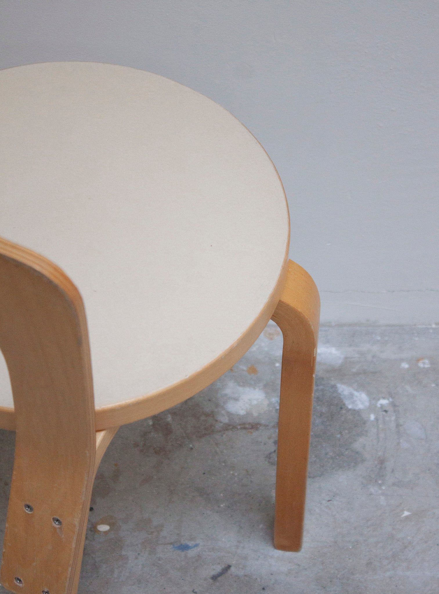 Artek Model 65 Chair by Alvar Aalto (Beige)