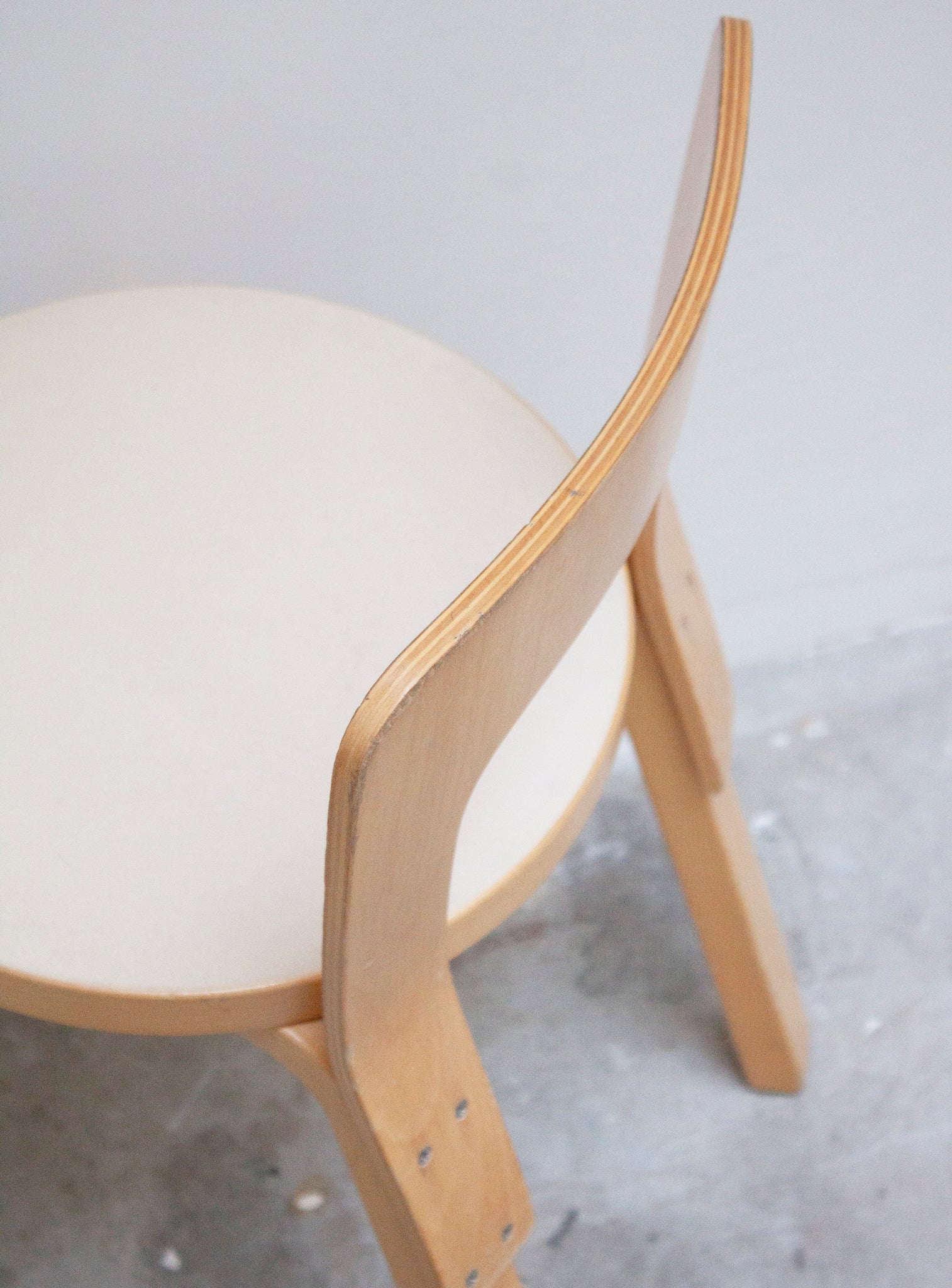 Artek Model 65 Chair by Alvar Aalto (Beige)