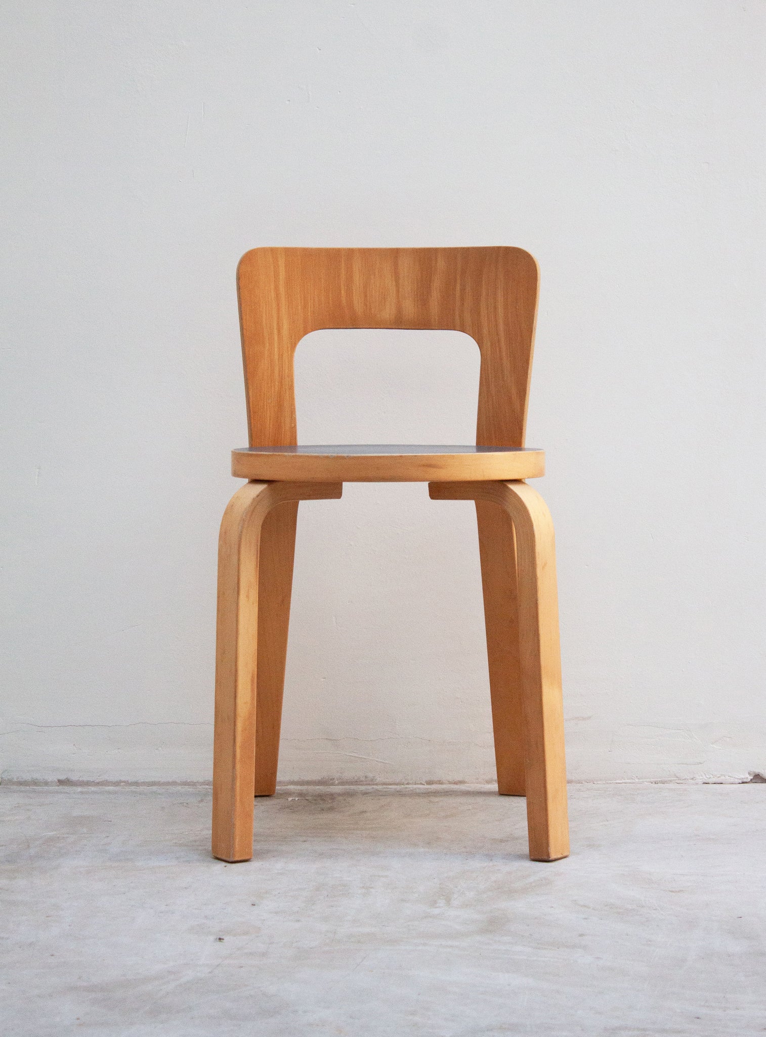 Artek Model 65 Chair by Alvar Aalto (Blue)