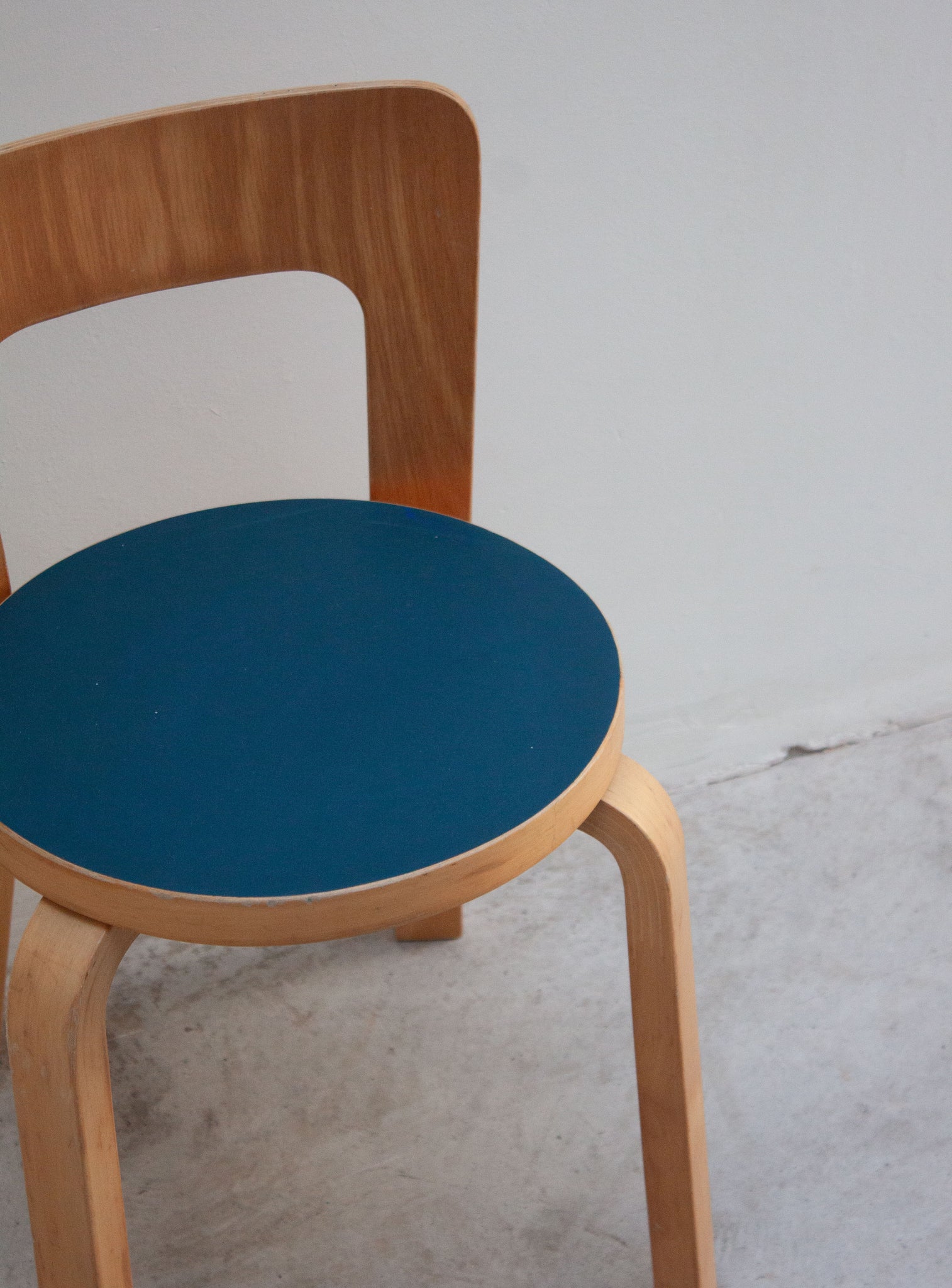 Artek Model 65 Chair by Alvar Aalto (Blue)