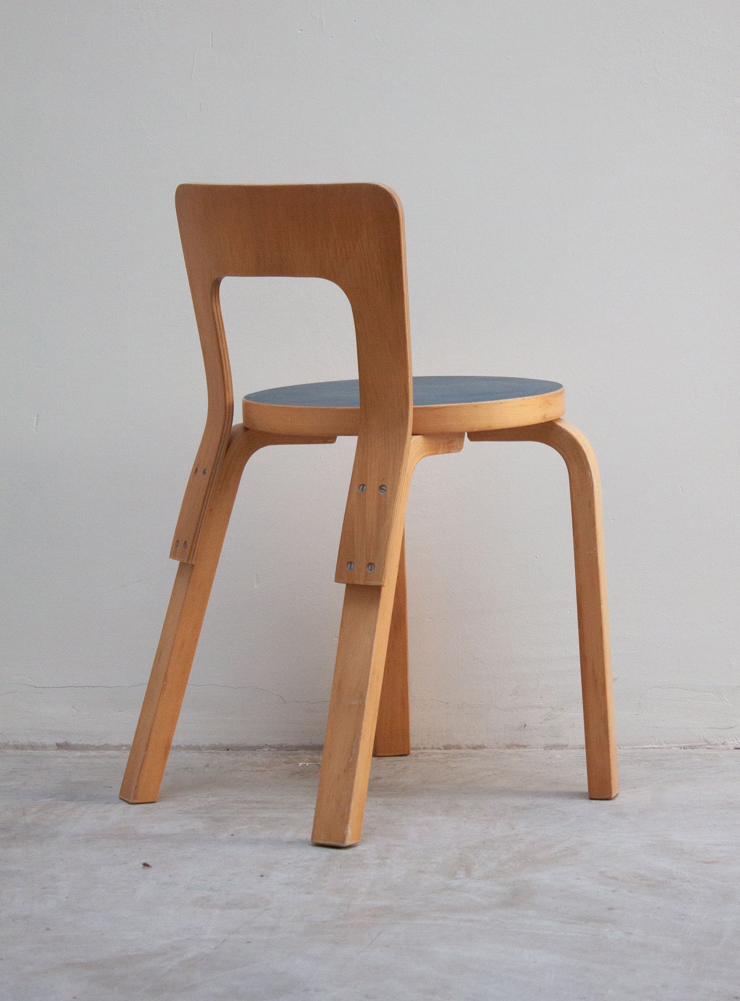 Artek Model 65 Chair by Alvar Aalto (Blue)