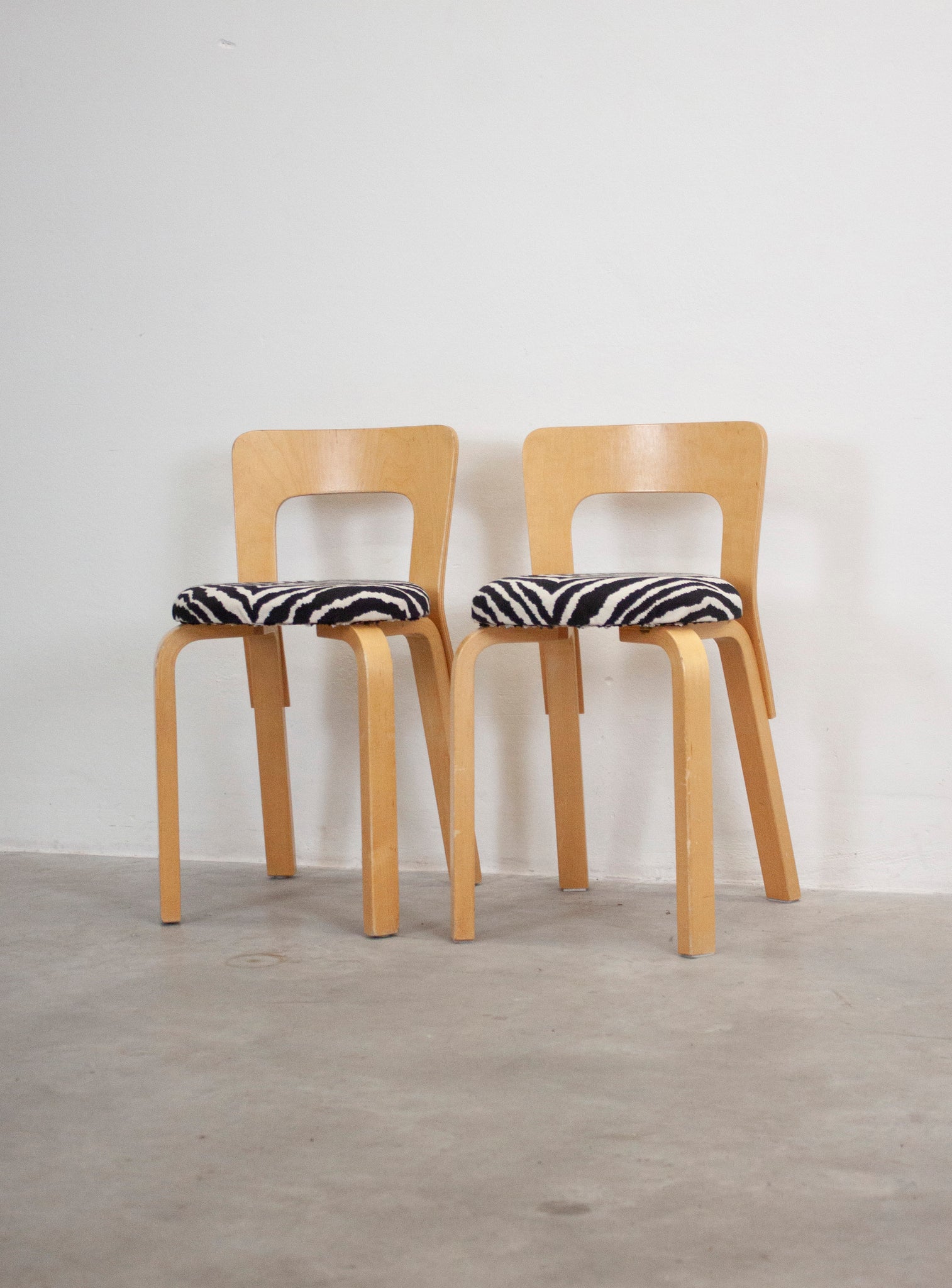 Artek Model 65 Chair by Alvar Aalto (Zebra)