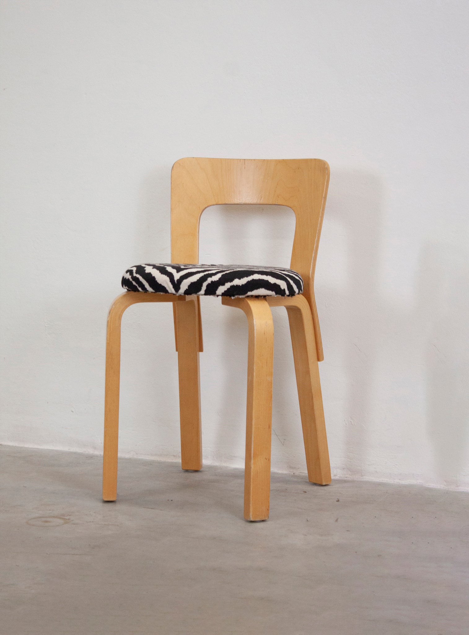 Artek Model 65 Chair by Alvar Aalto (Zebra)