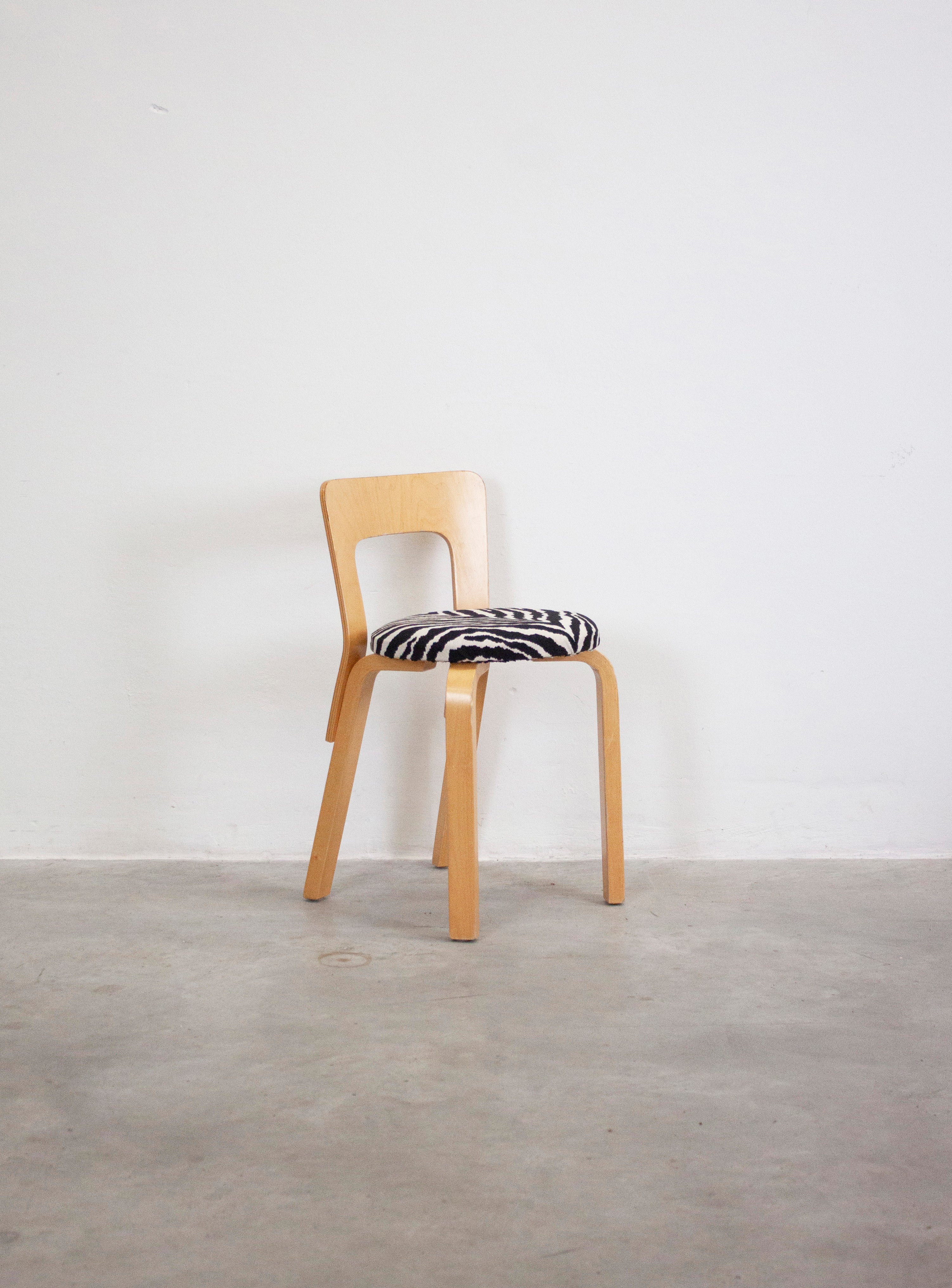 Artek Model 65 Chair by Alvar Aalto (Zebra) – JUKI AMSTERDAM