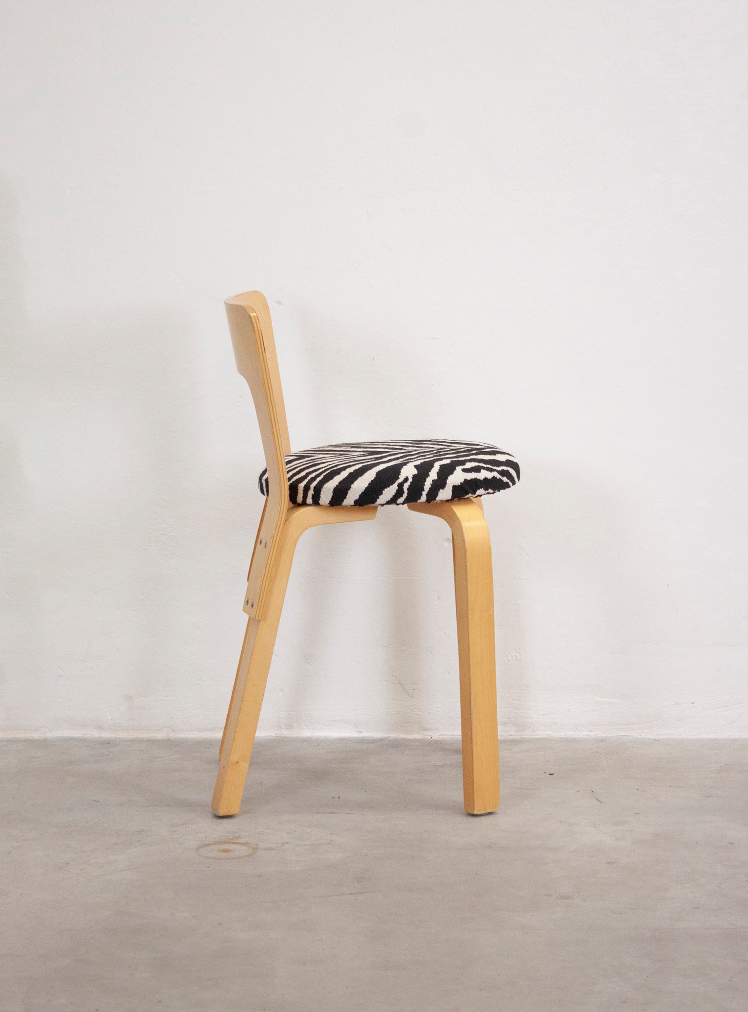 Artek Model 65 Chair by Alvar Aalto (Zebra)