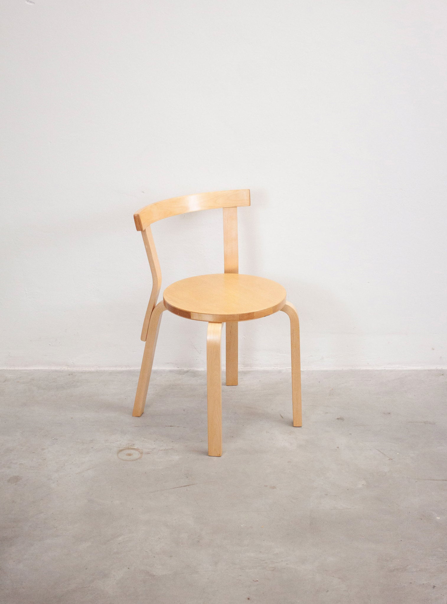 Artek Model 68 Chair by Alvar Aalto (Birch)