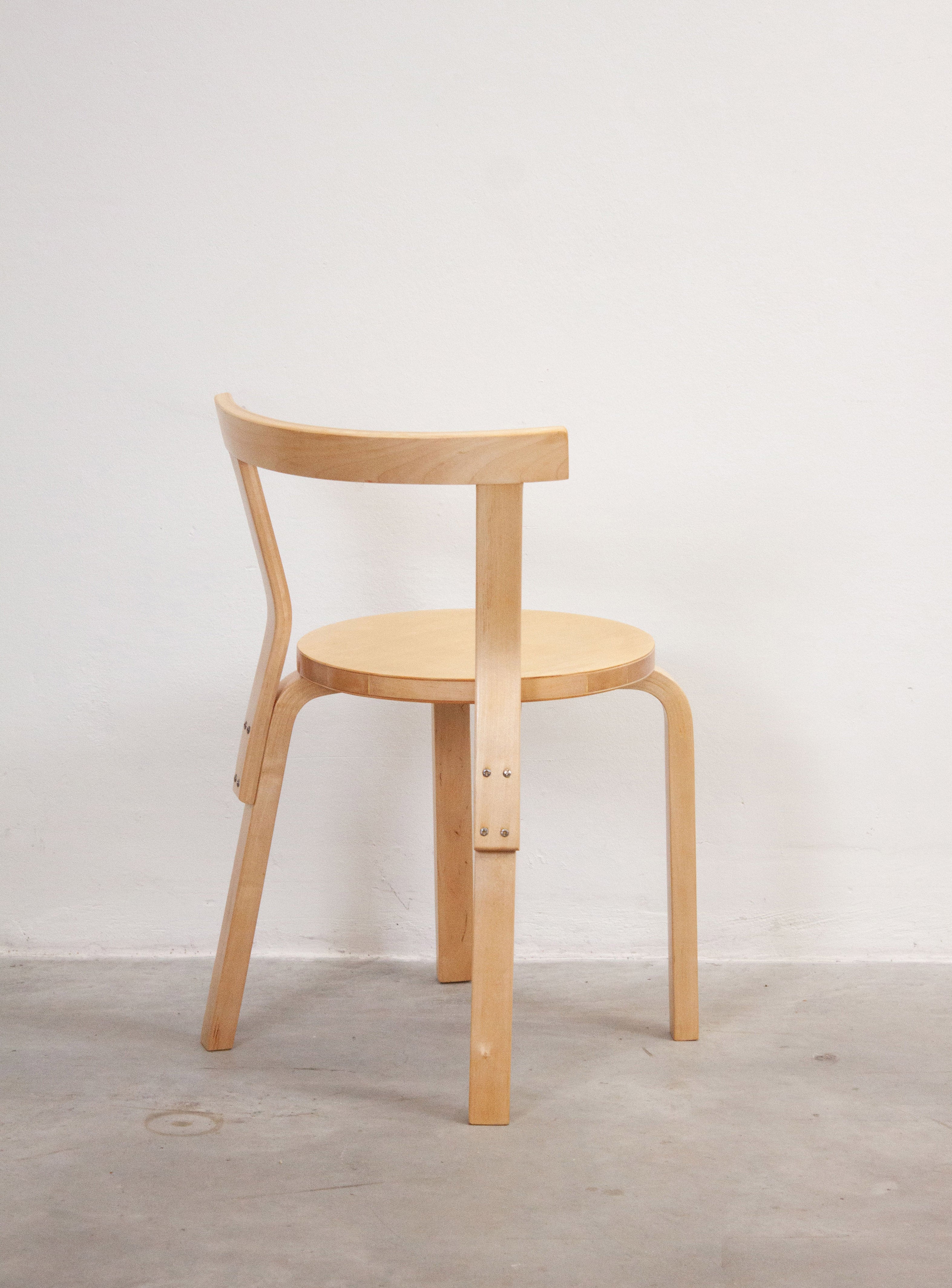 Artek Model 68 Chair by Alvar Aalto (Birch) – JUKI AMSTERDAM