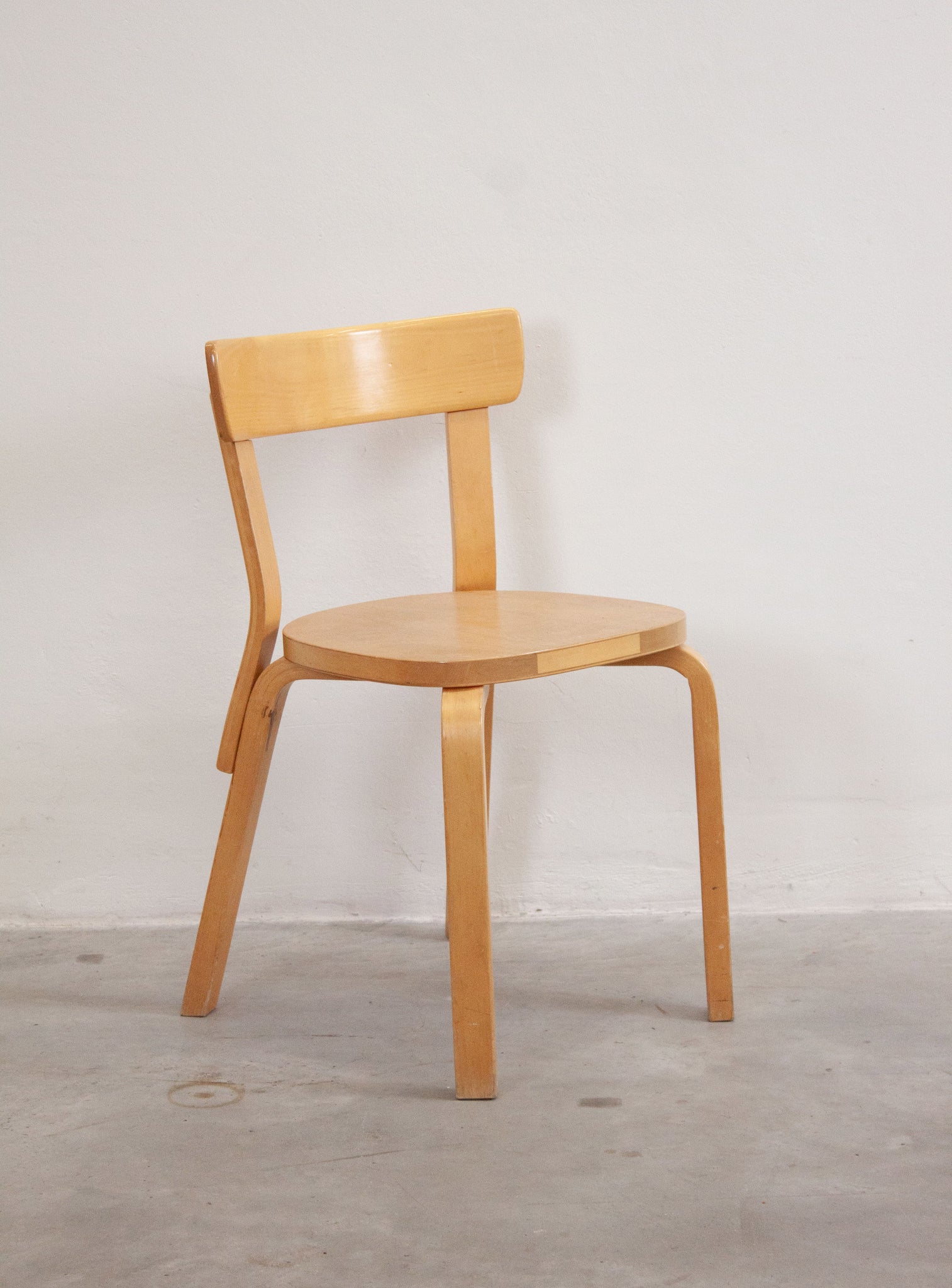 Artek Model 69 Chairs by Alvar Aalto (Birch)