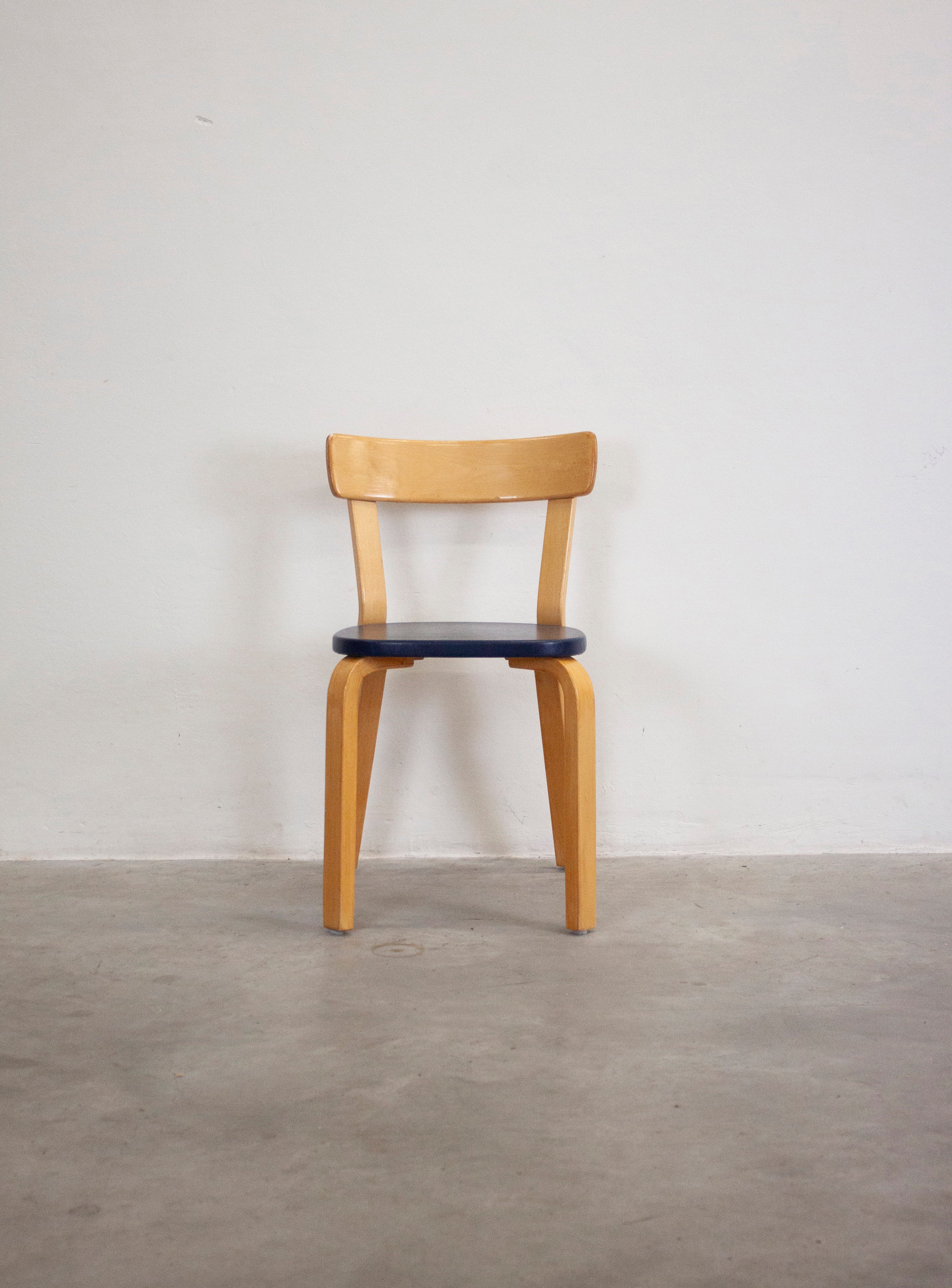 artek aalto chair69 80s 90s ヴィンテージ Artek Model 69 Chairs by Alvar Aalto (Birch) – JUKI AMSTERDAM