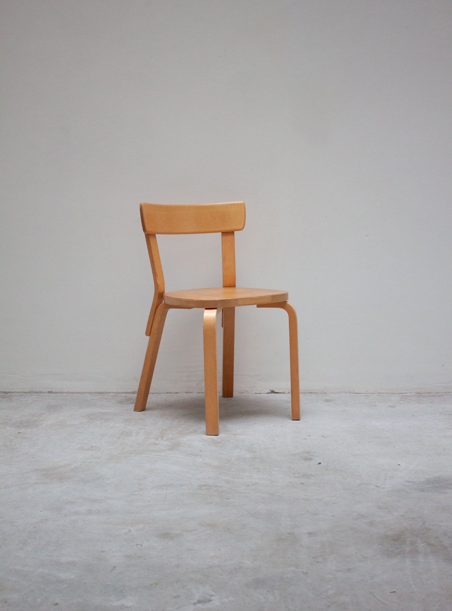 Artek Model 69 Chairs by Alvar Aalto