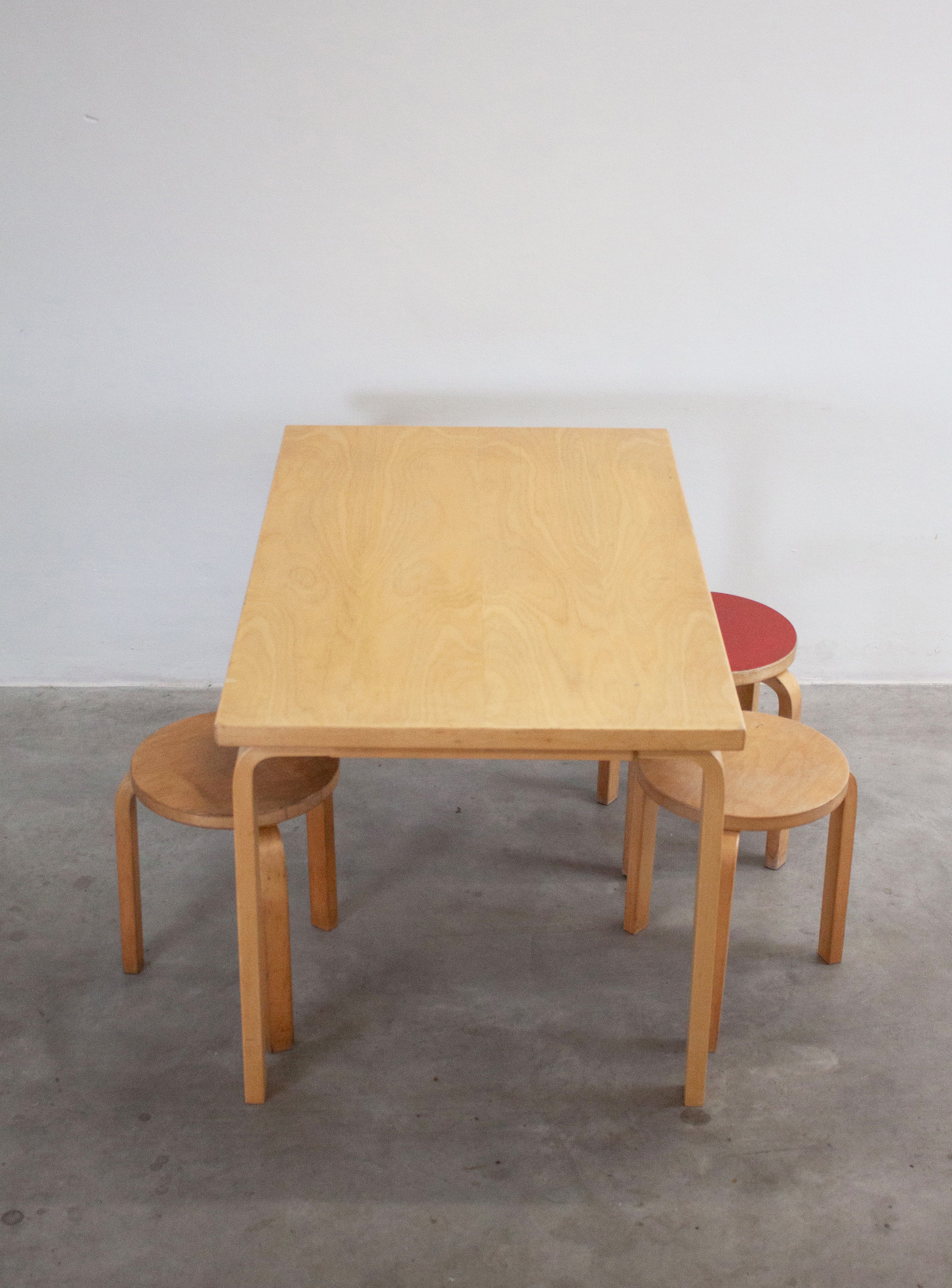 Artek Model 81B Dining Table by Alvar Aalto (Birch) – JUKI AMSTERDAM