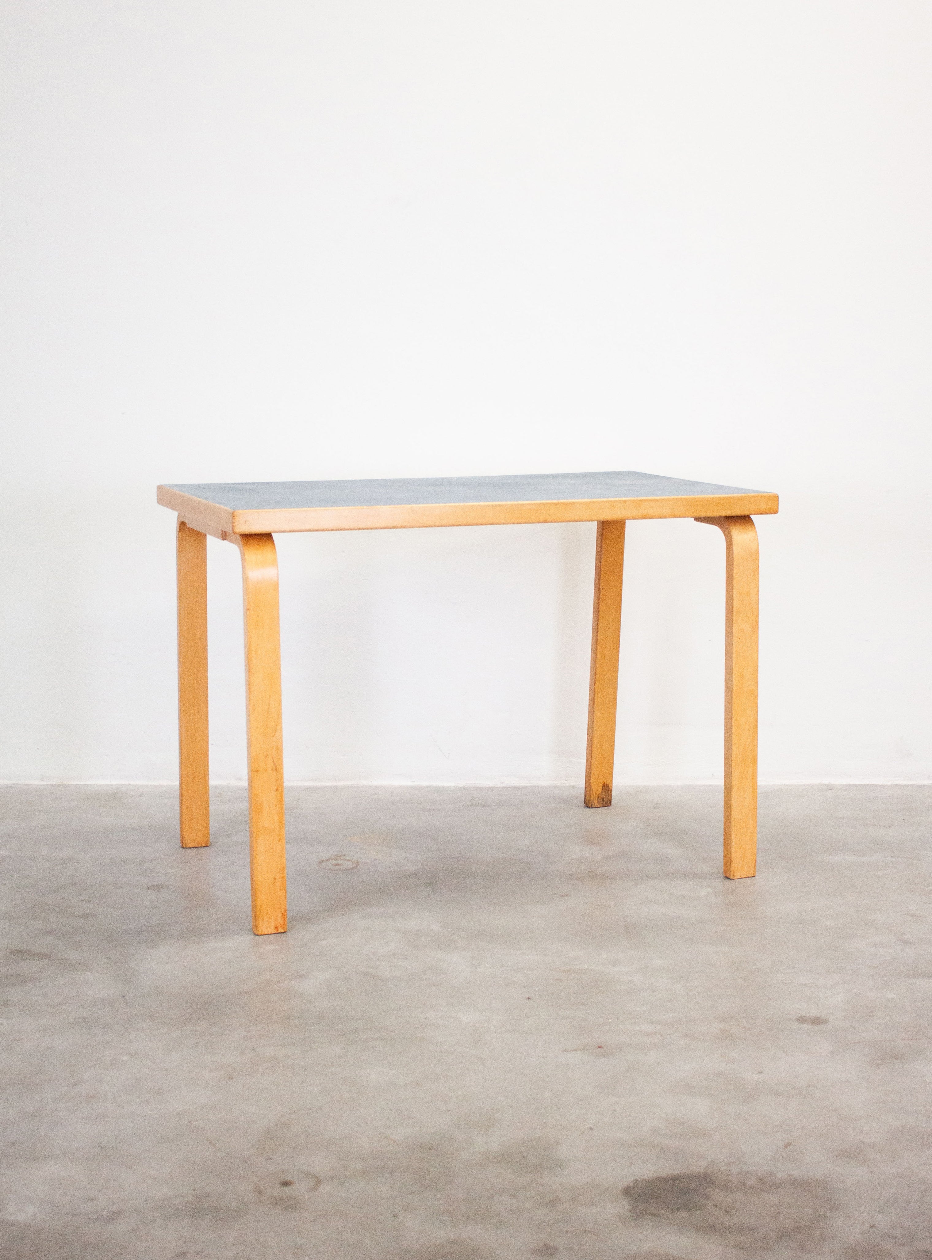 Artek Model 81 Table or Desk by Alvar Aalto – JUKI AMSTERDAM