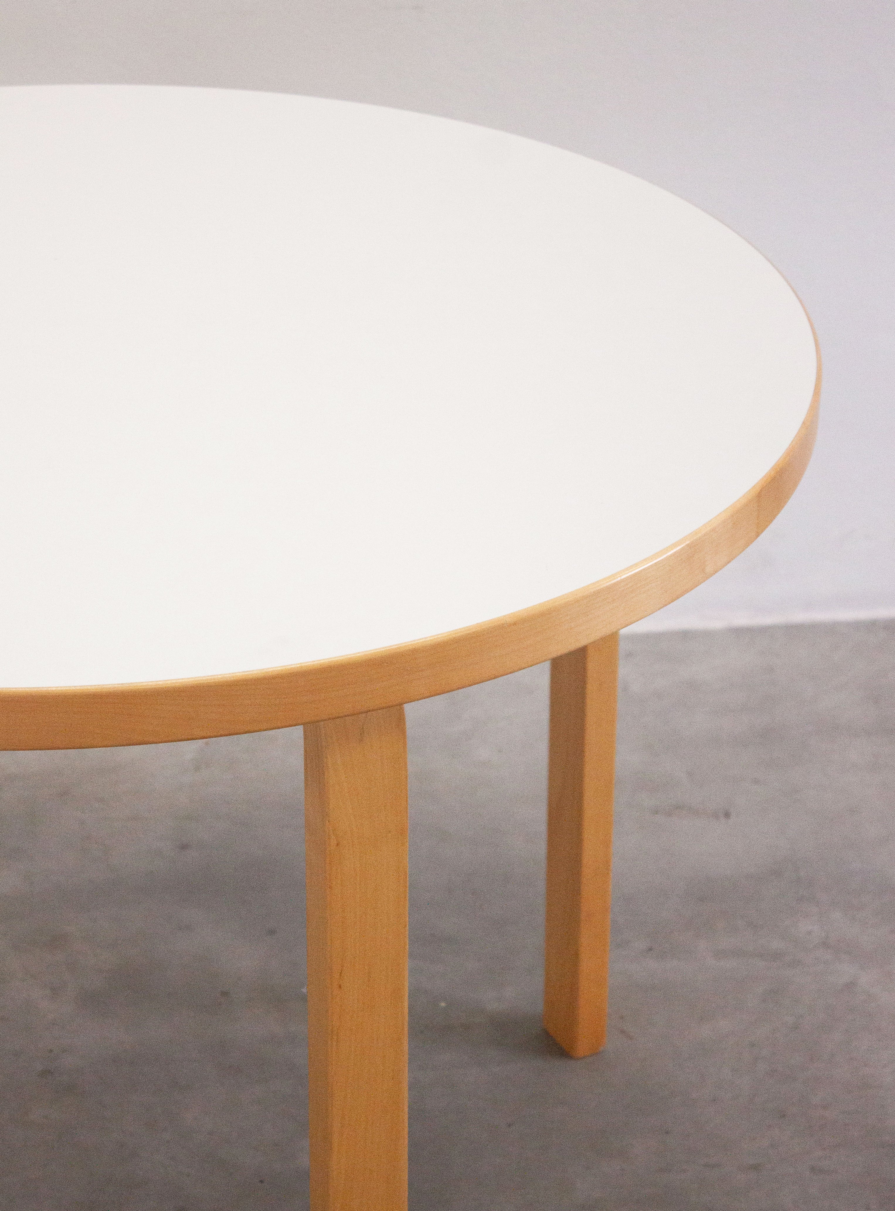 Artek Model 90A Dining Table by Alvar Aalto (White) – JUKI