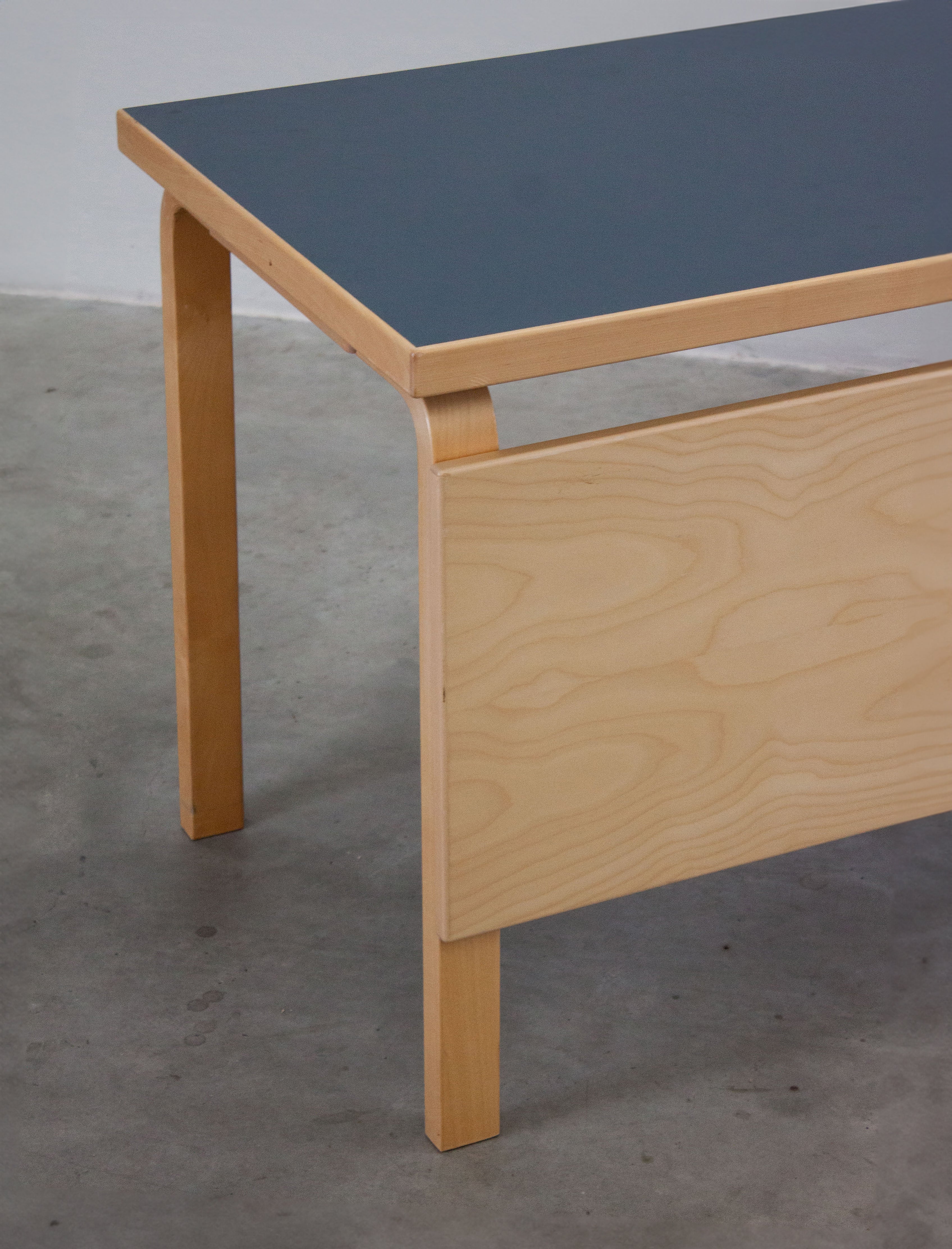 Artek Writing Desk by Alvar Aalto (Blue) – JUKI AMSTERDAM