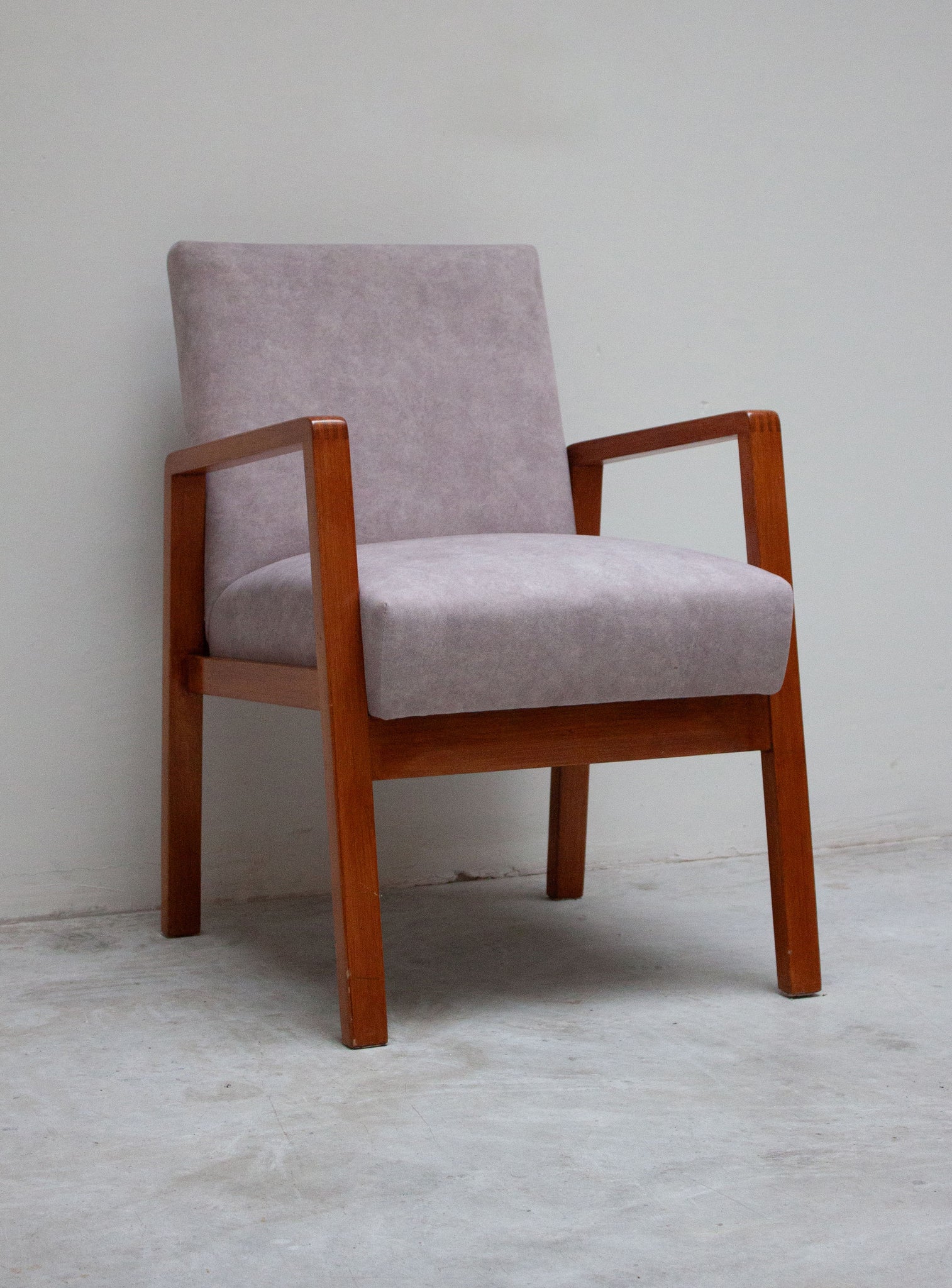 Artek 403 Hallway Chair by Alvar Aalto (Grey)