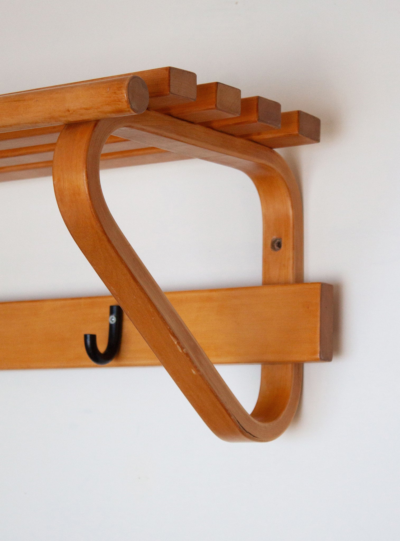 Artek Model 109C Coat Rack by Alvar Aalto