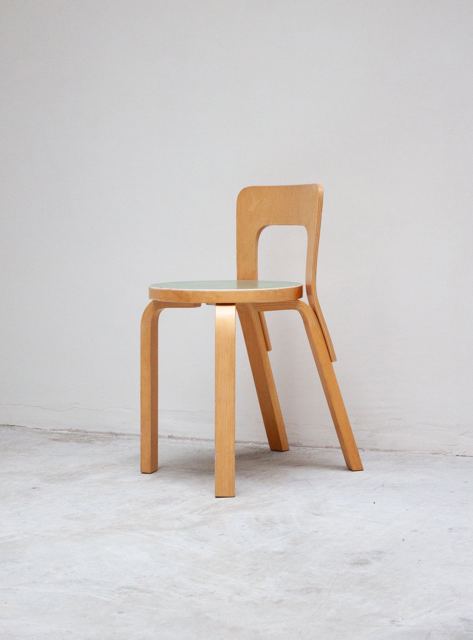 Artek Model 65 Chair by Alvar Aalto (Green)