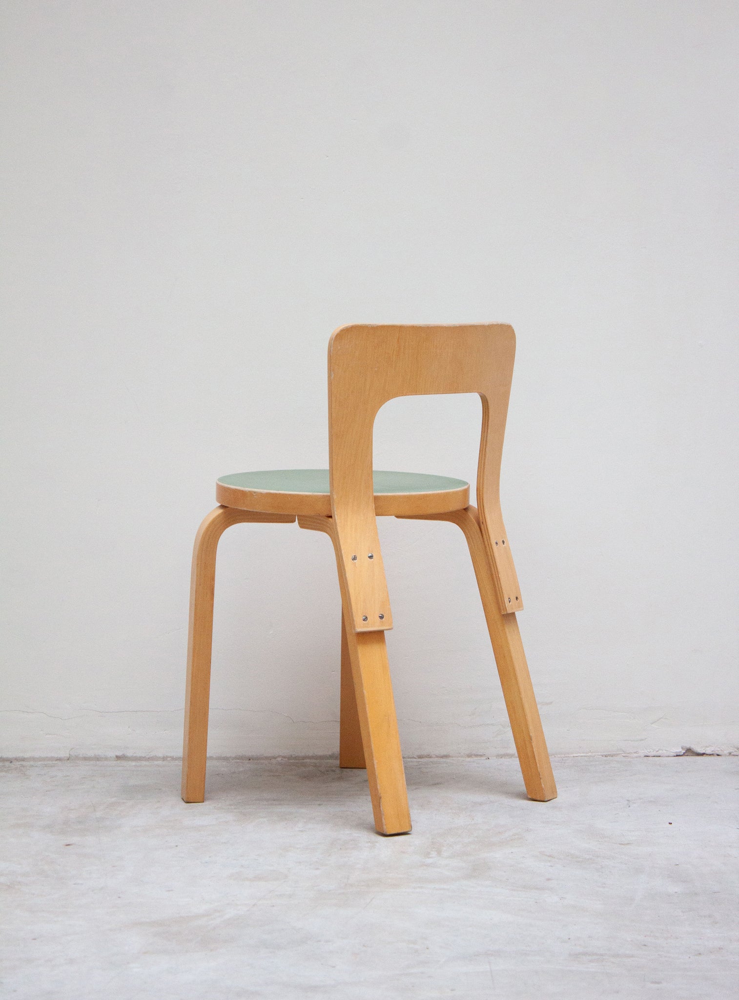 Artek Model 65 Chair by Alvar Aalto (Green)