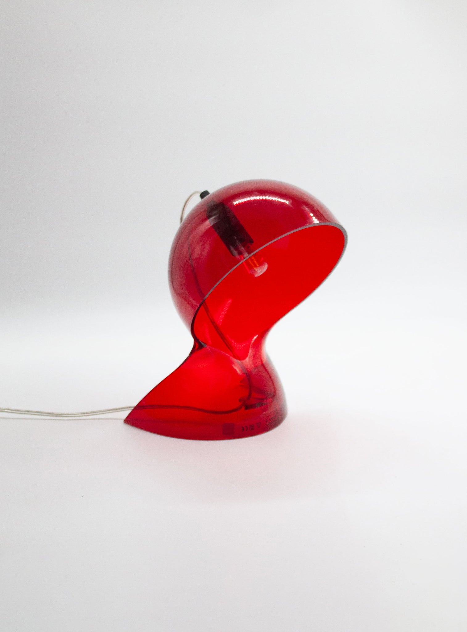 Artemide Dalù Desk Lamp by Vico Magistretti (Translucent Red)