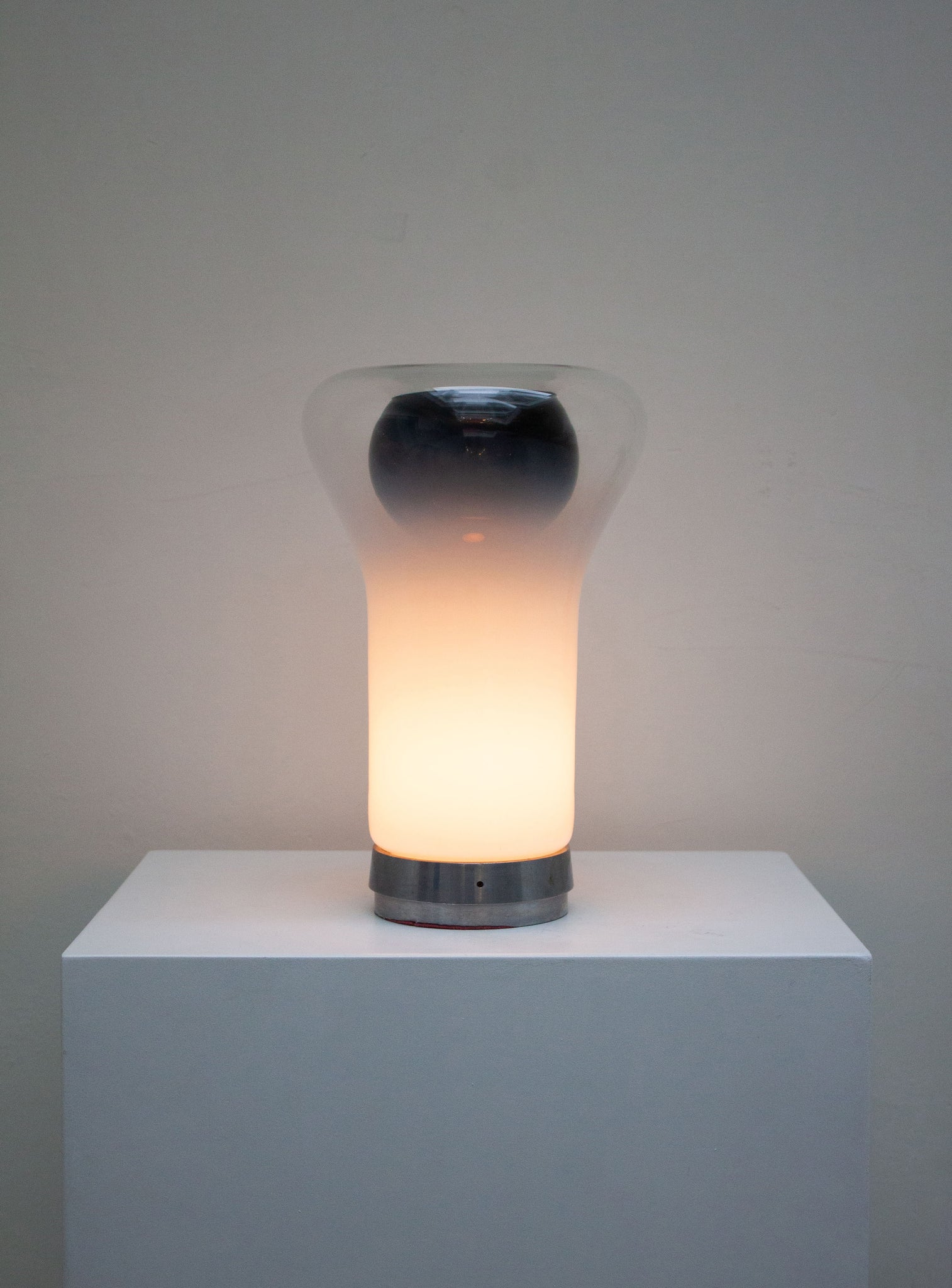 Artemide Saffo Desk Lamp by Angelo Mangiarotti
