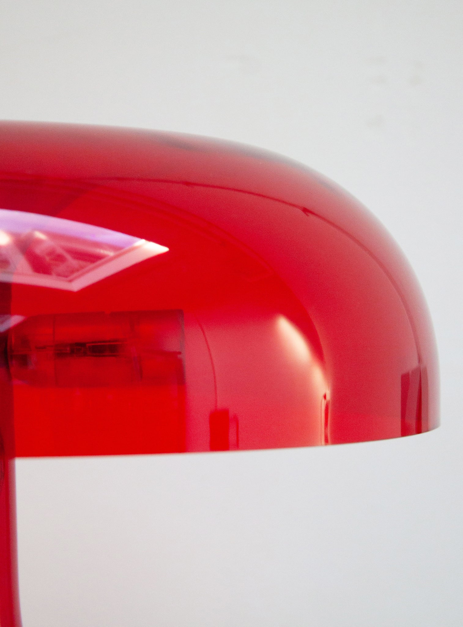 Artemide Nessino Desk Lamp by Giancarlo Mattioli (Translucent Red)