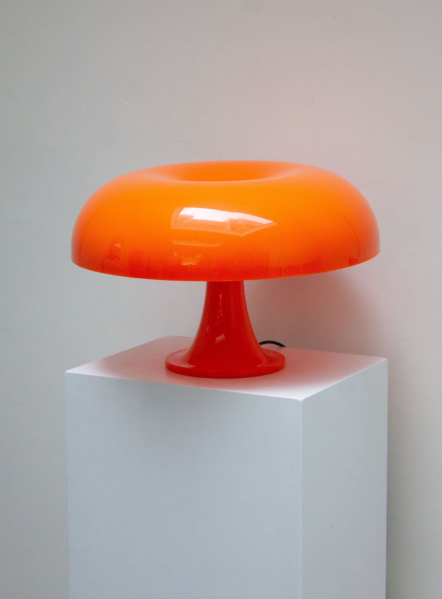 Artemide Nesso Lamp by Giancarlo Mattioli (Orange)