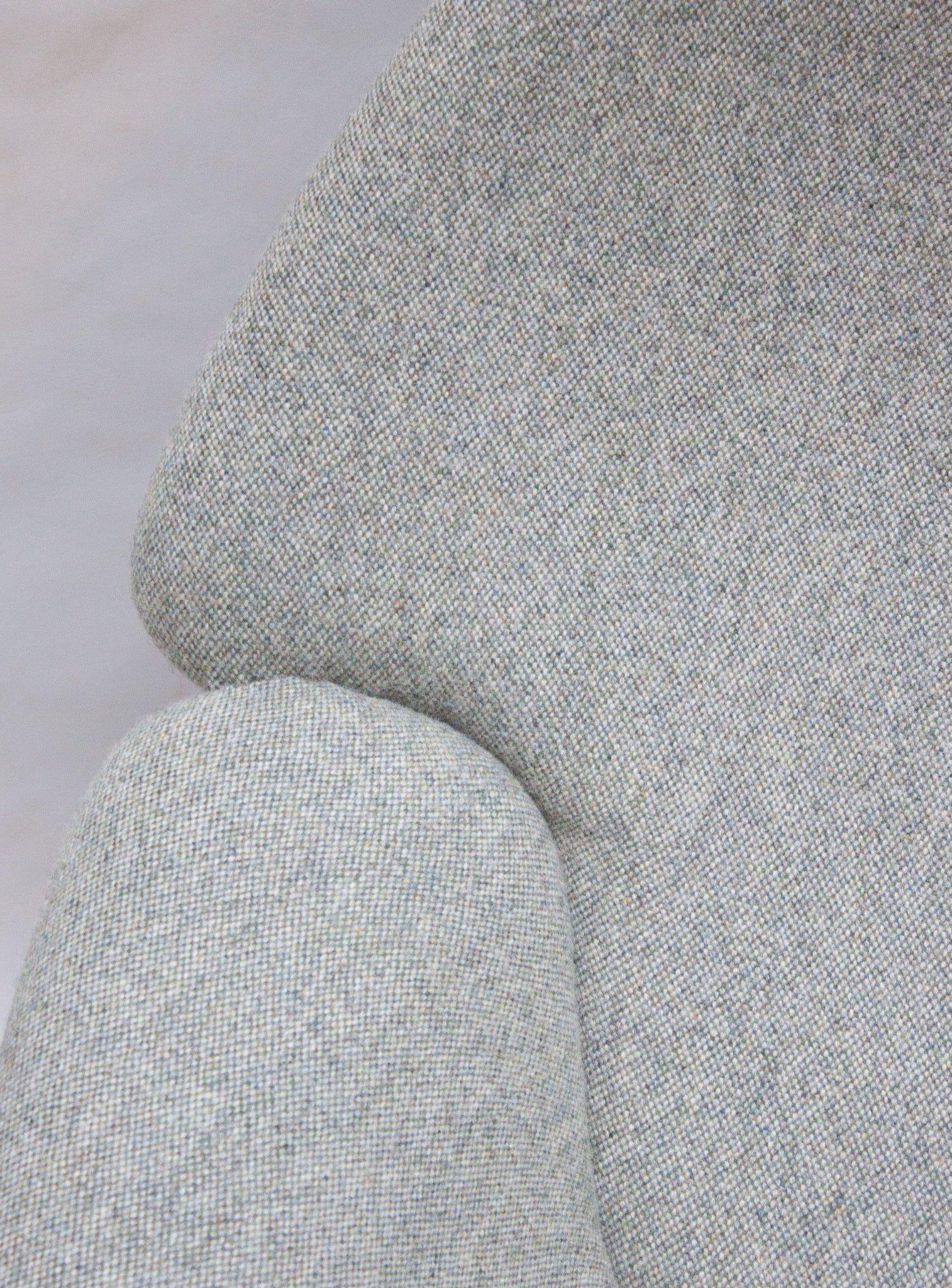 Artifort F555 Lounge Chair & Ottoman by Pierre Paulin
