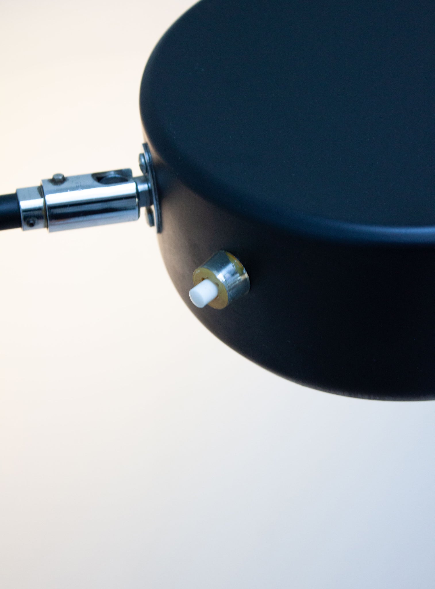 Ateljé Lyktan Simris Floor Lamp by Anders Pehrson (Black)