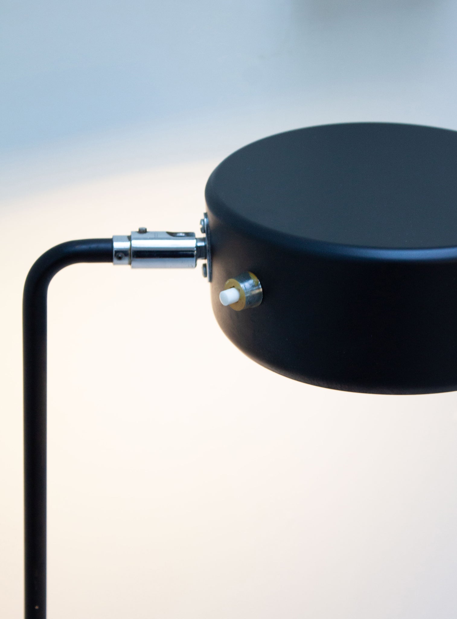 Ateljé Lyktan Simris Floor Lamp by Anders Pehrson (Black)