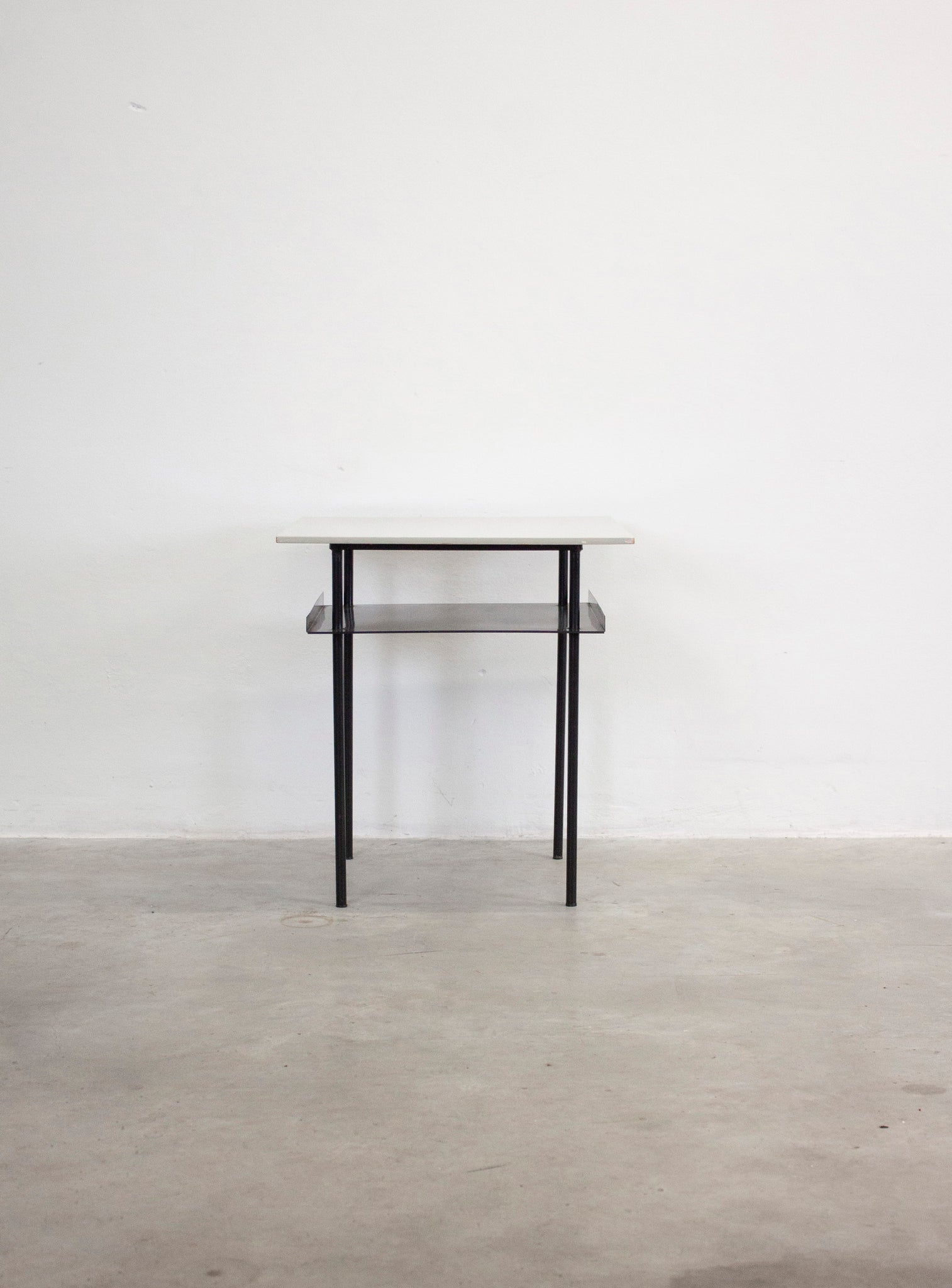 Auping Side Table by Wim Rietveld (Grey)