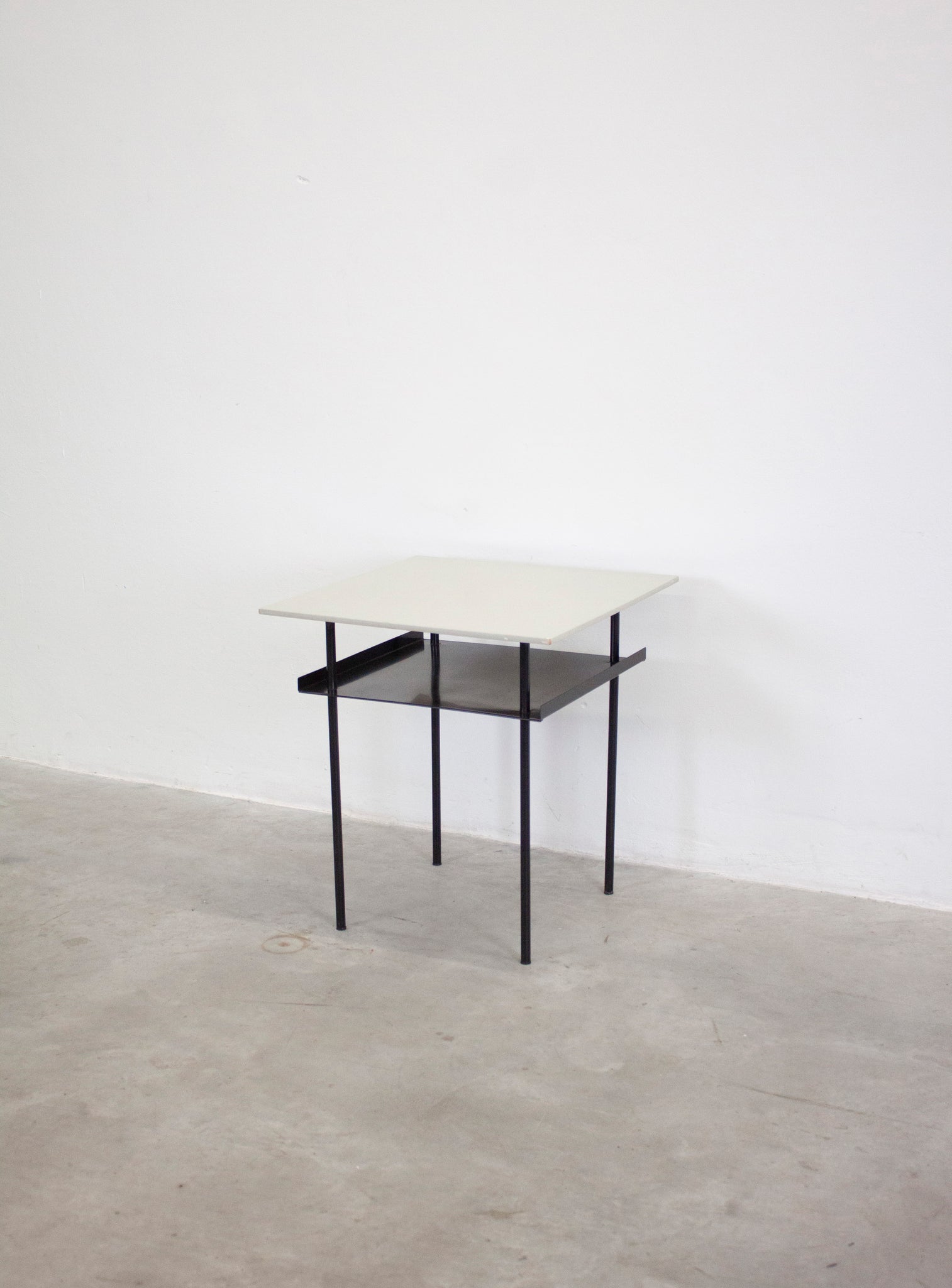 Auping Side Table by Wim Rietveld (Grey)