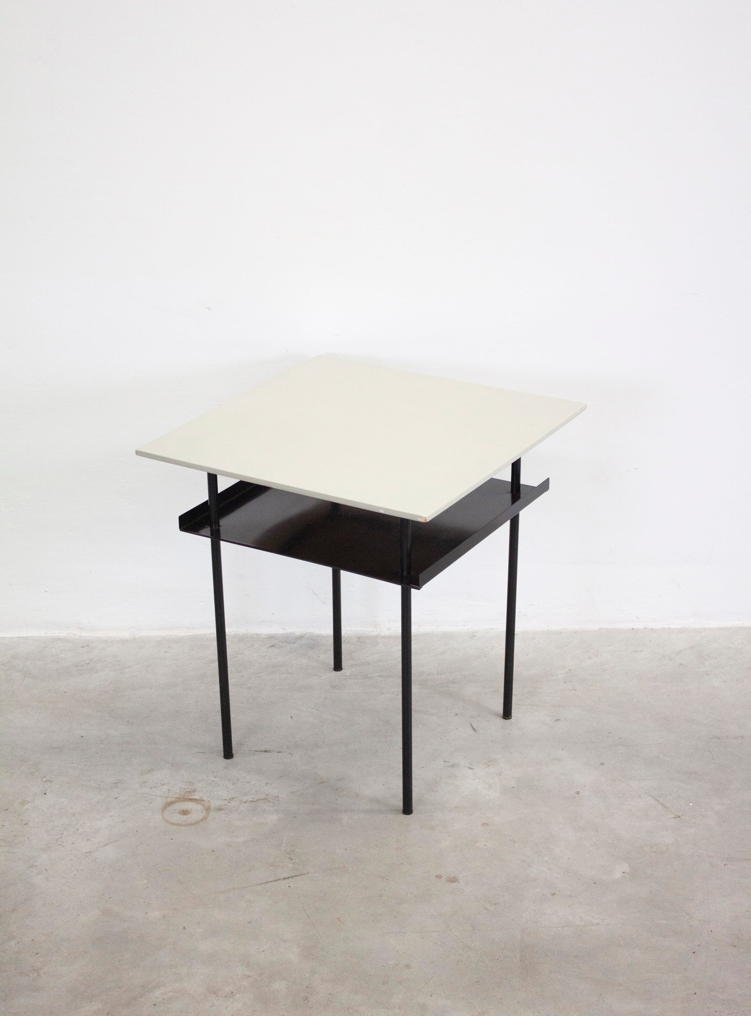 Auping Side Table by Wim Rietveld (Grey)