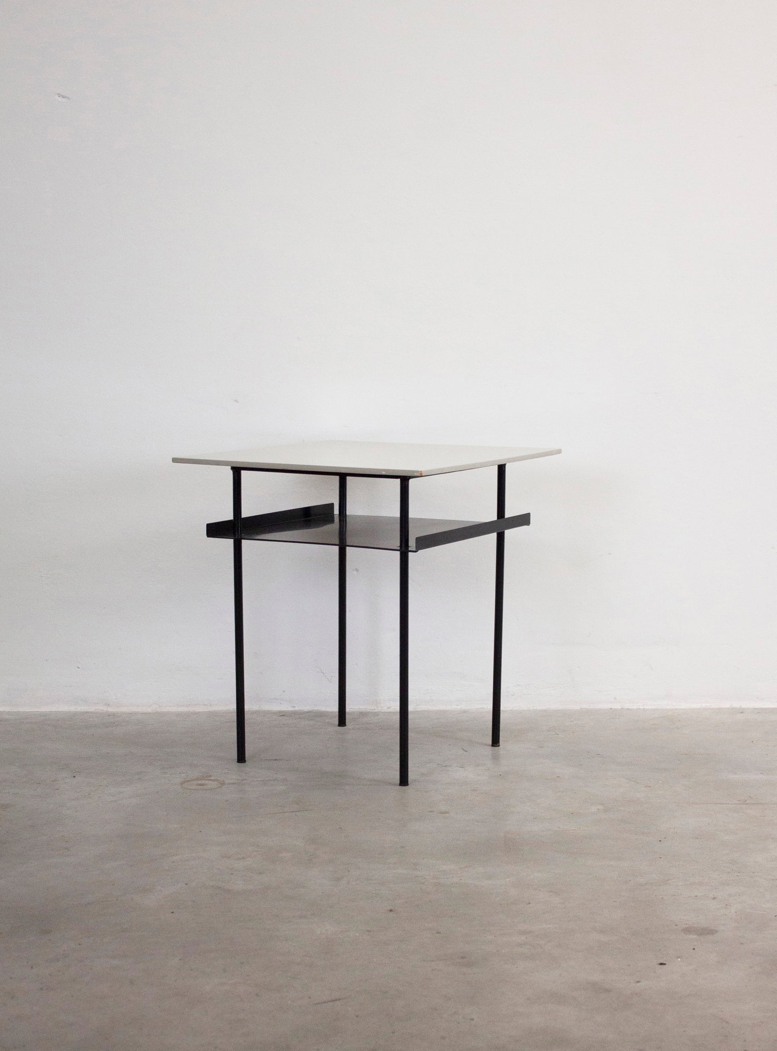 Auping Side Table by Wim Rietveld (Grey)