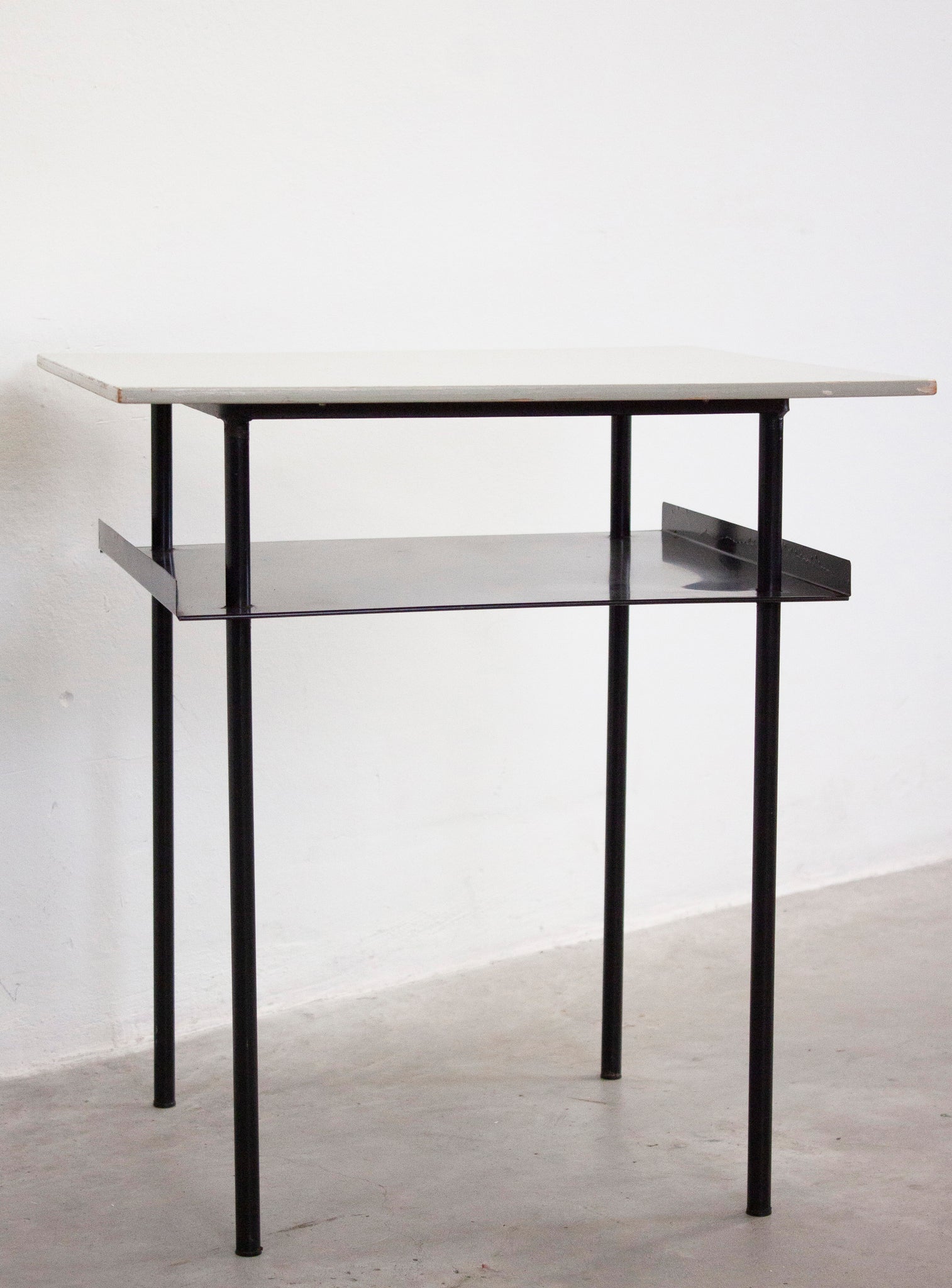 Auping Side Table by Wim Rietveld (Grey)