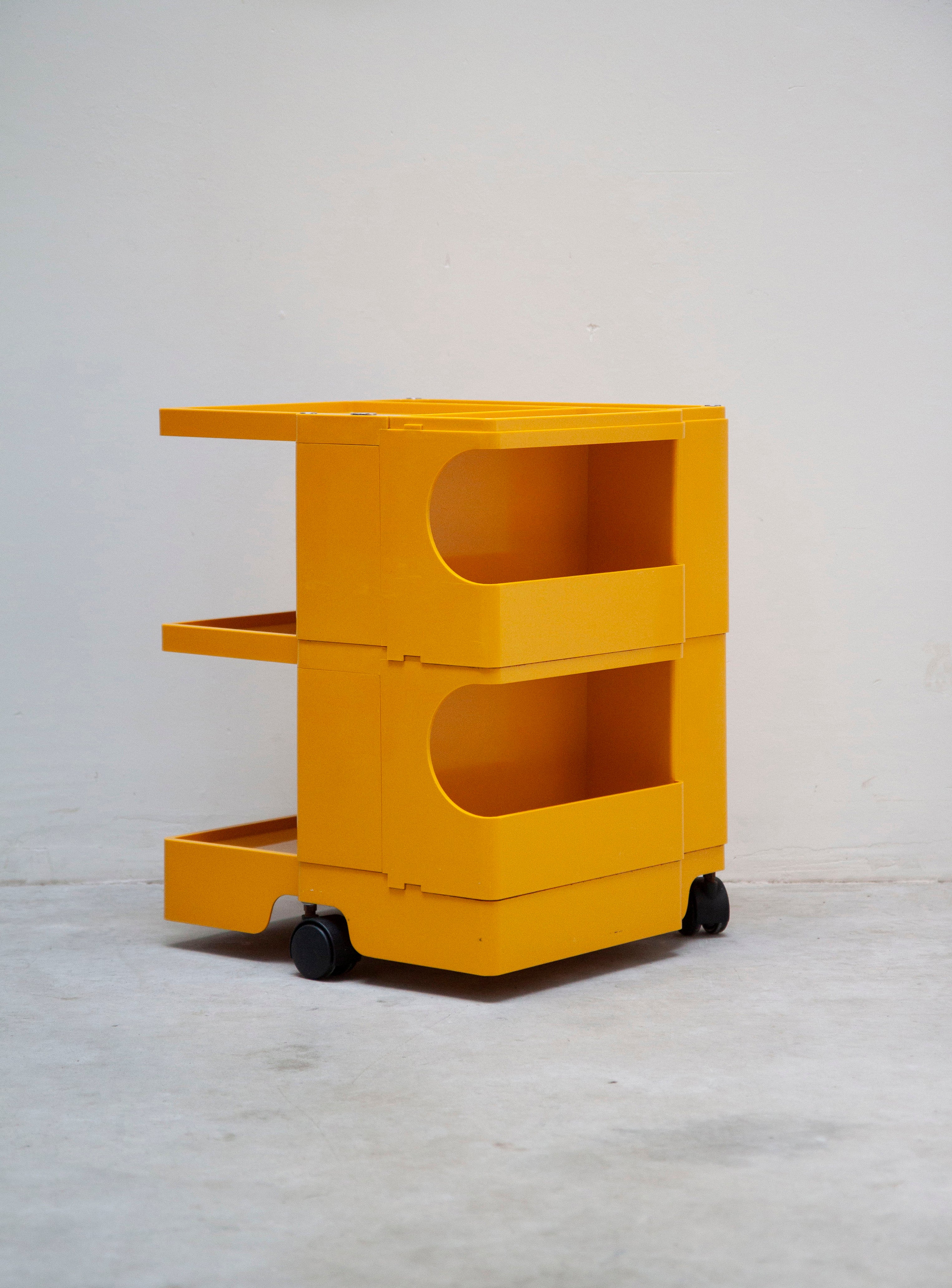 Bieffeplast Boby Trolley by Joe Colombo (Yellow) – JUKI AMSTERDAM