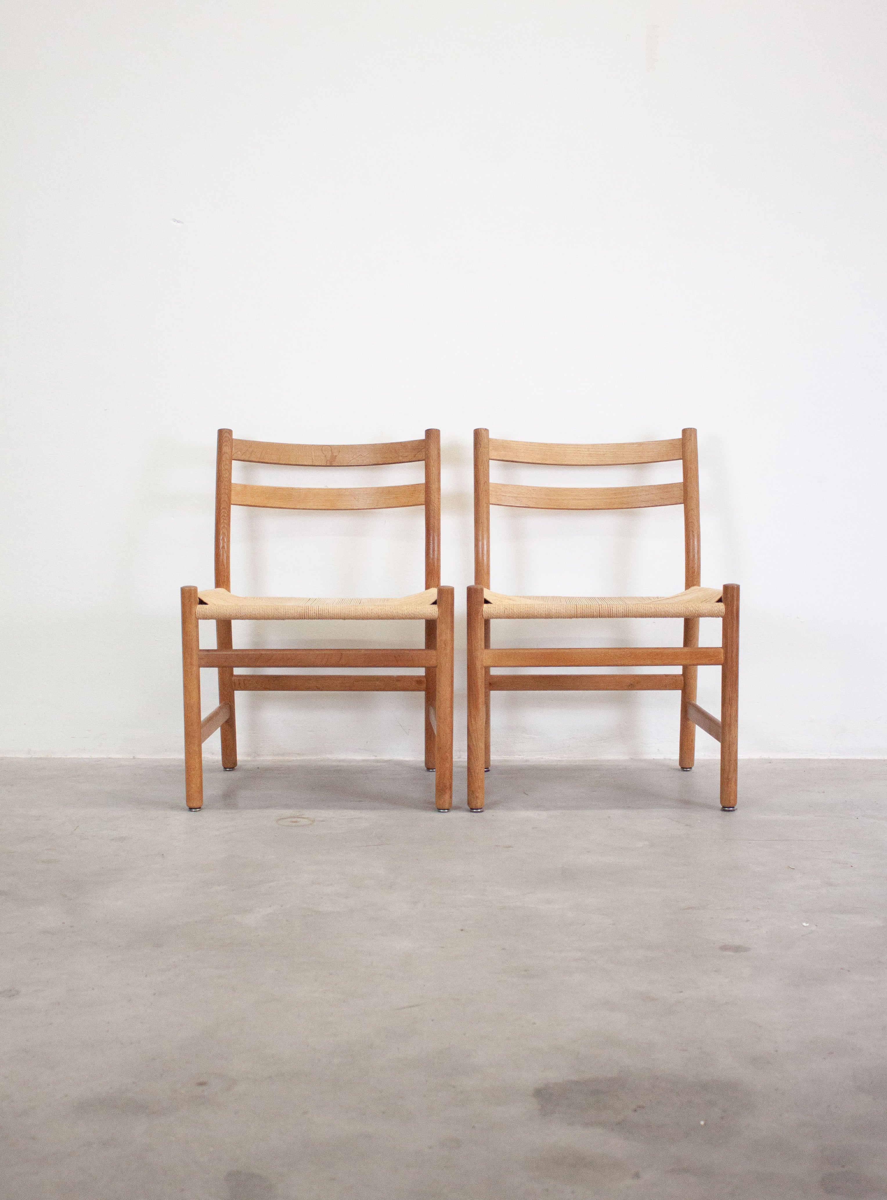 Carl Hansen & Søn CH47 Dining Chair by Hans J. Wegner – JUKI