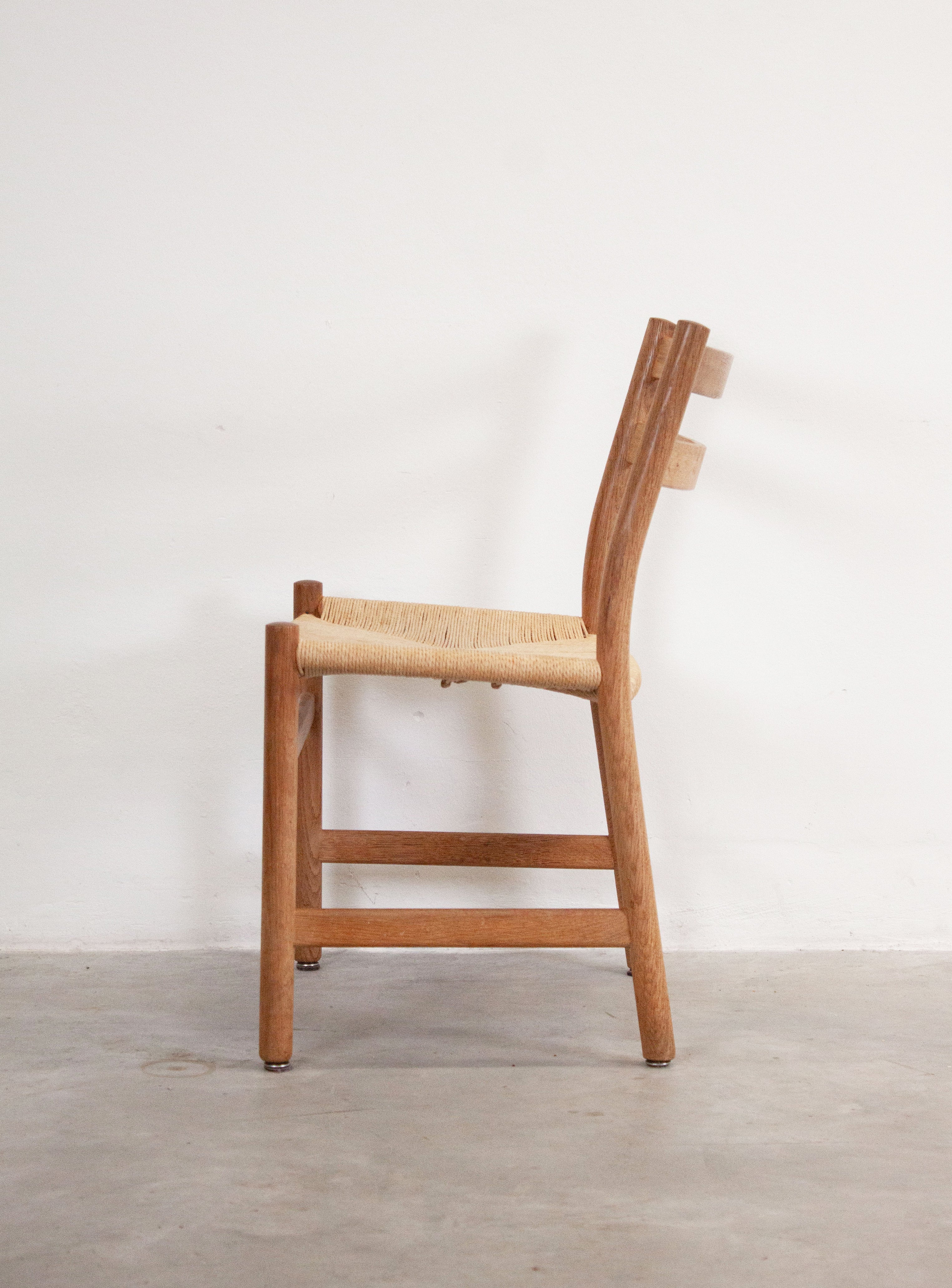 ◇１９０７年◇Koldinghus 750th◇２３cm◇Ｂ＆Ｇ・ ◇ Hans J. Wegner 'Koldinghus' Chair — Nord